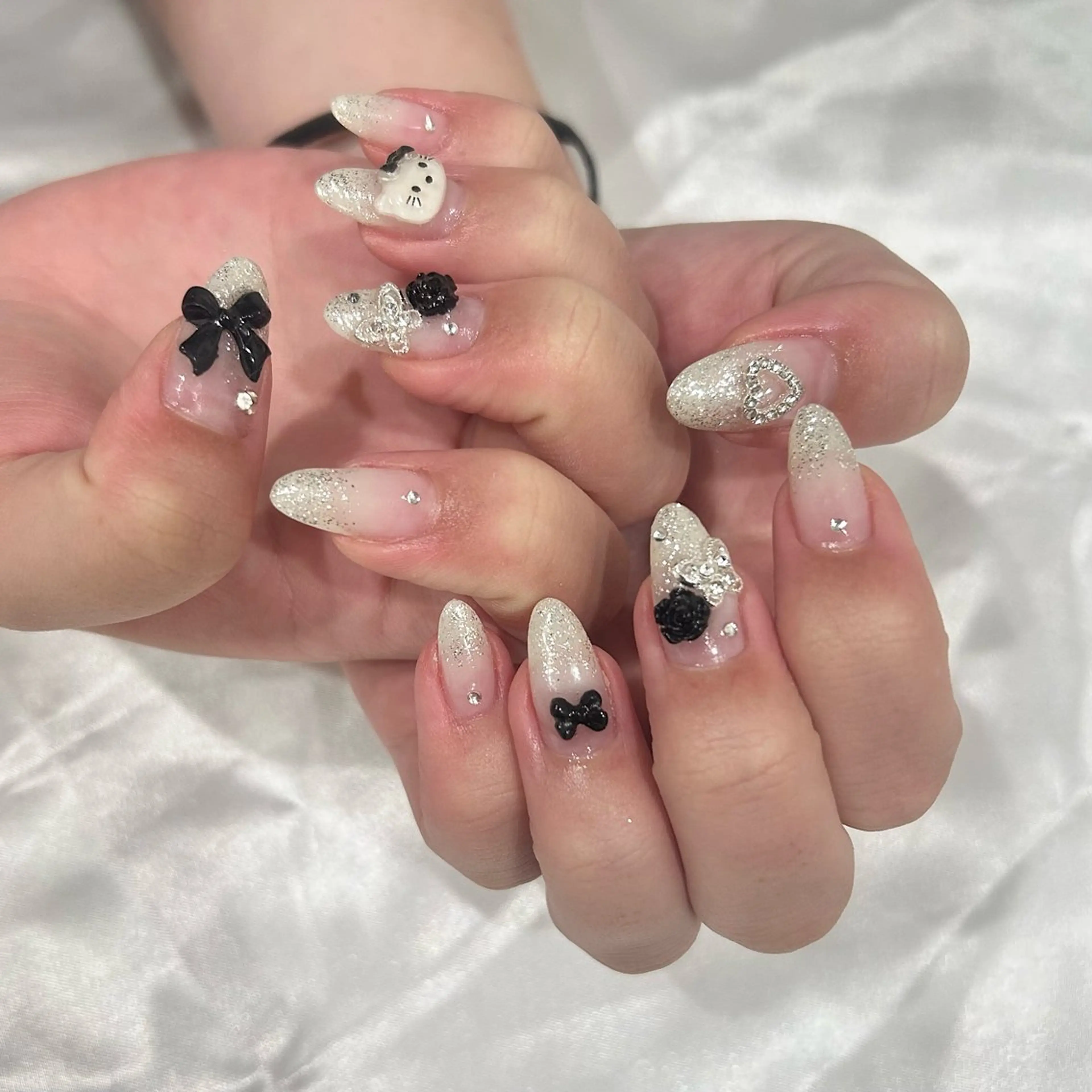 ネイル R Beauty Salon所属・R Beauty Salon 杉本のネイルデザイン