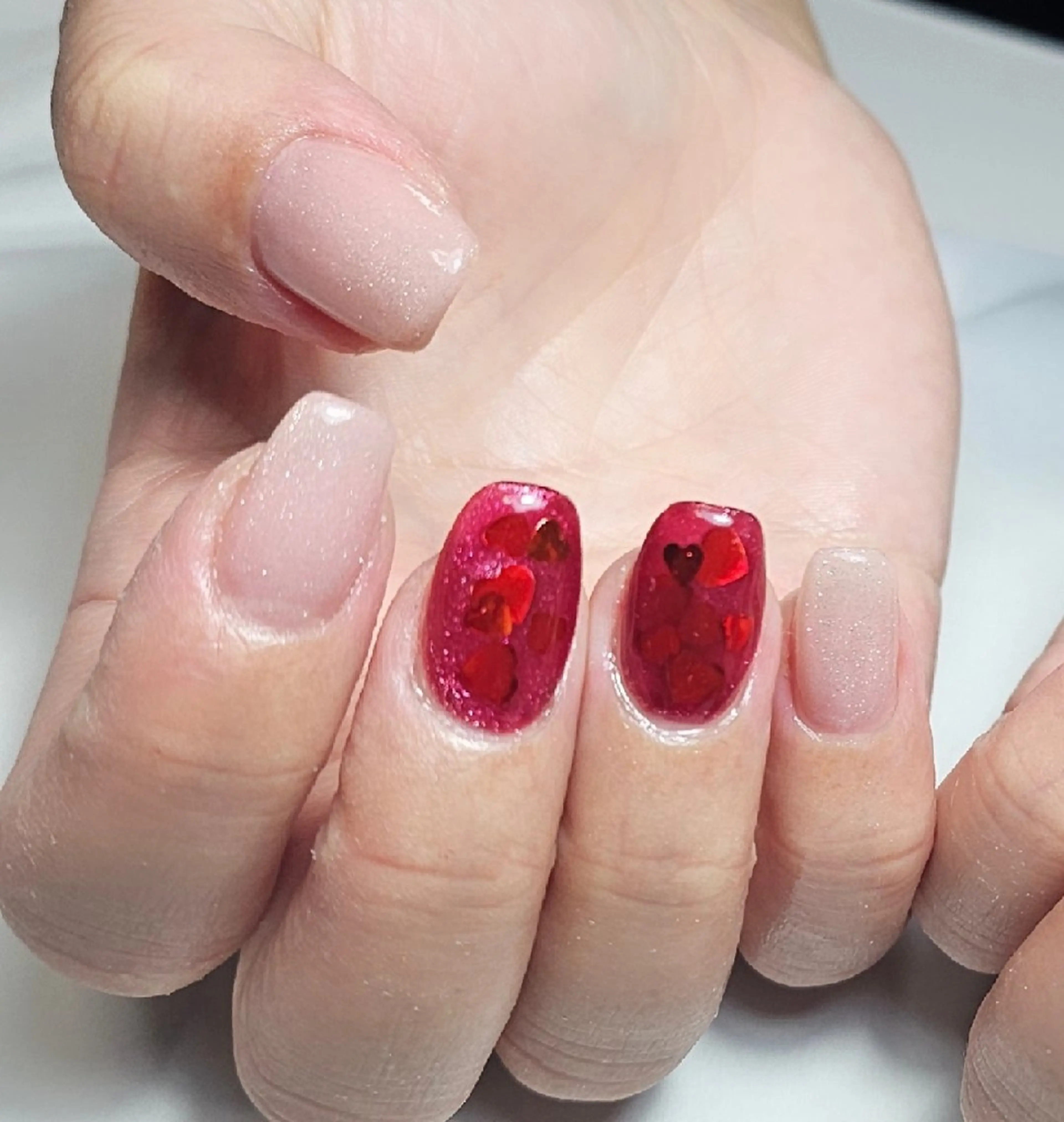 ネイル ハート マグネットネイル ピンク バレンタイン ハンドネイル Noah'snail   のネイルデザイン