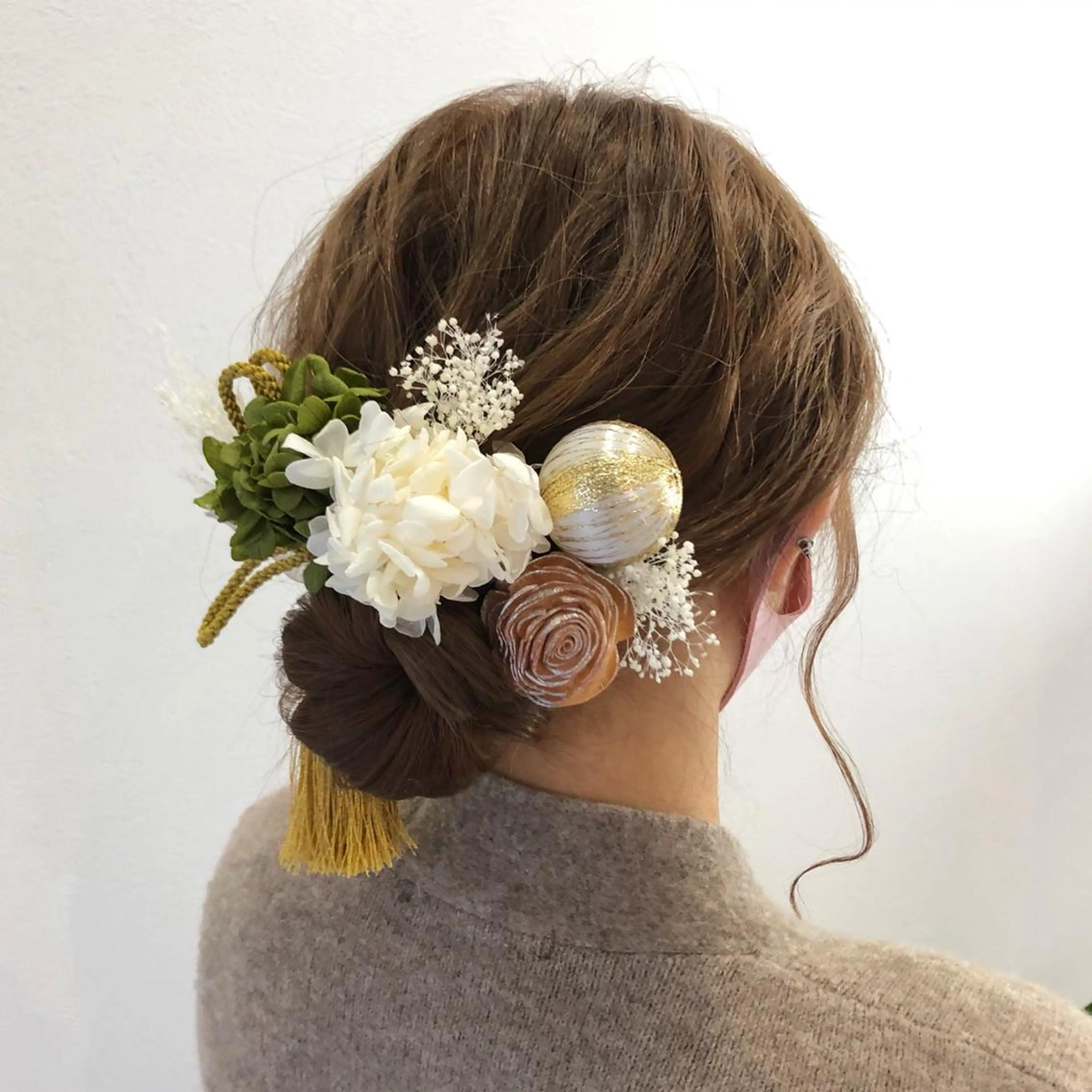 セミロング ヘアアレンジ ヘアセット CREAPY　日向野 利菜のヘアスタイル