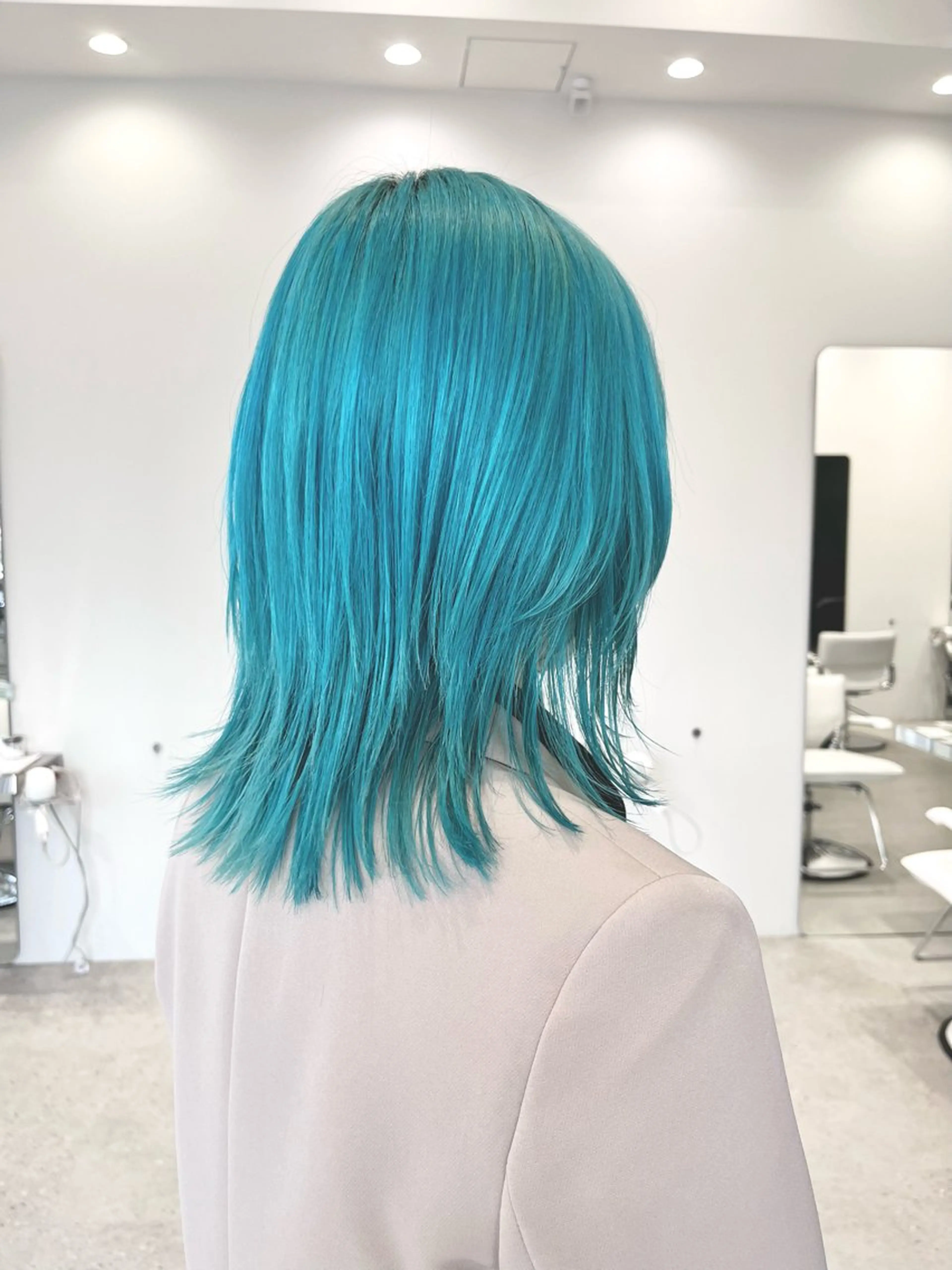 セミロング カラー iLi🫧kim ryongna🦋のヘアスタイル