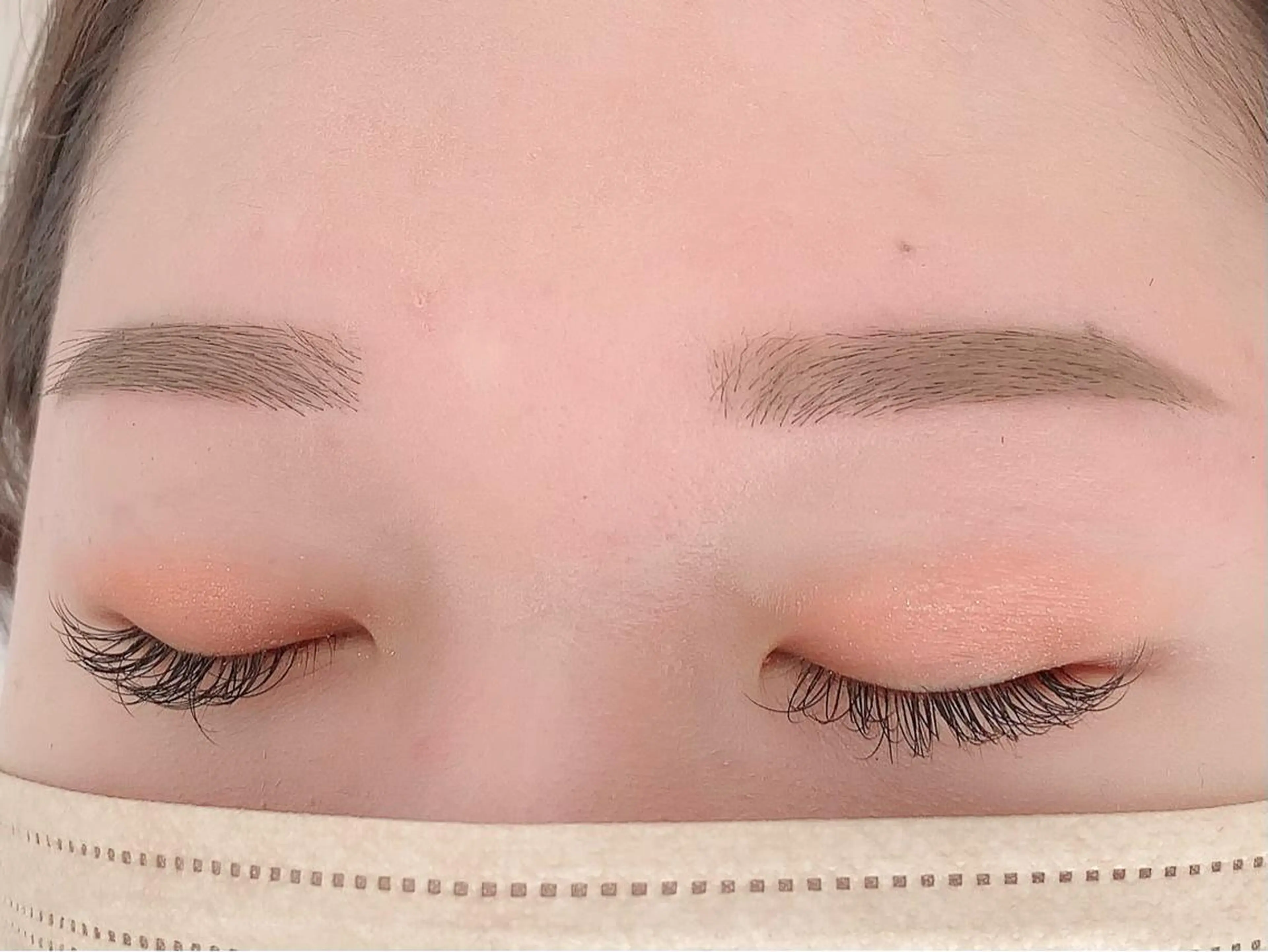 アイブロウ 眉毛ワックス脱毛 BellFlower Aki（眉・まつげ）のマツエク・マツパデザイン