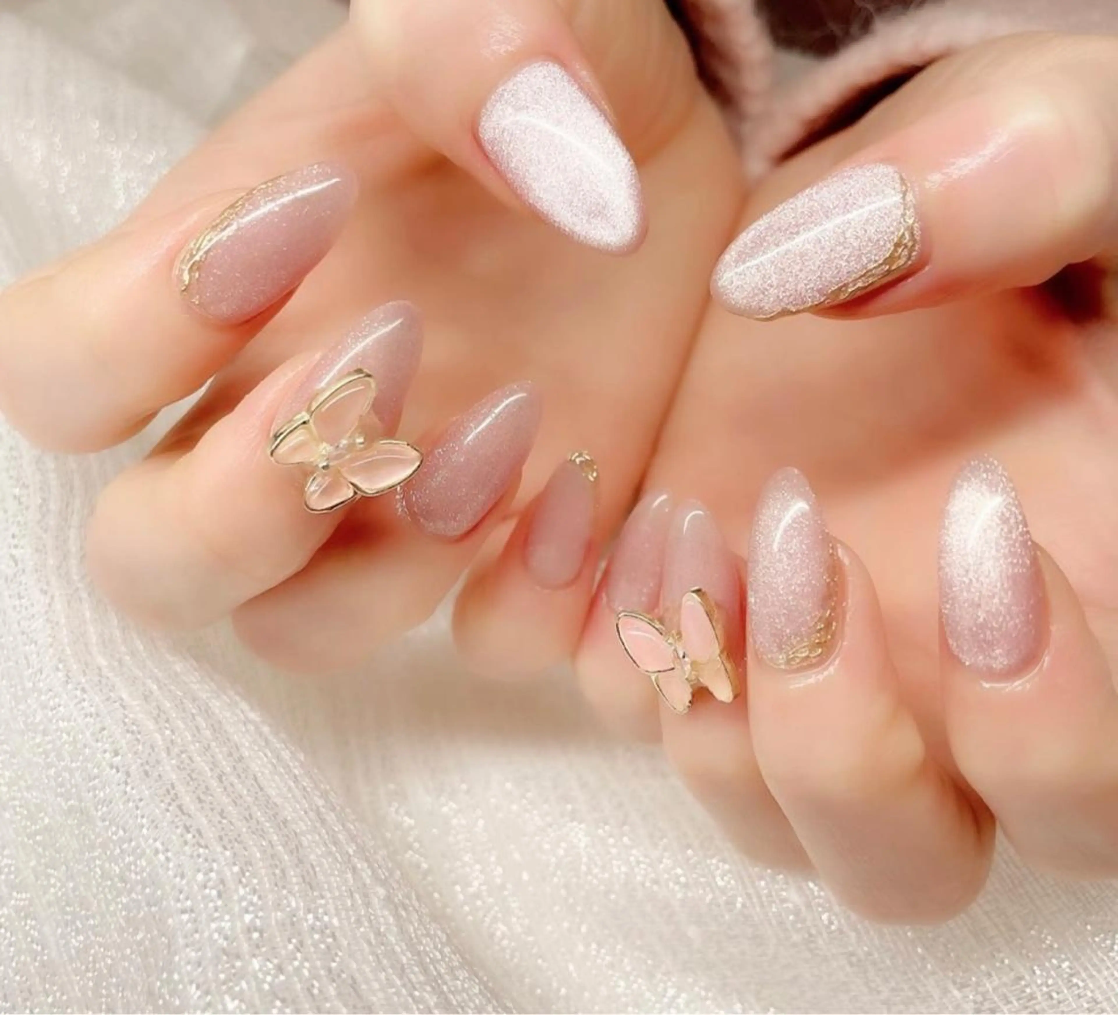 ネイル マグネットネイル She   Nail所属・ISA_ BELLAのネイルデザイン