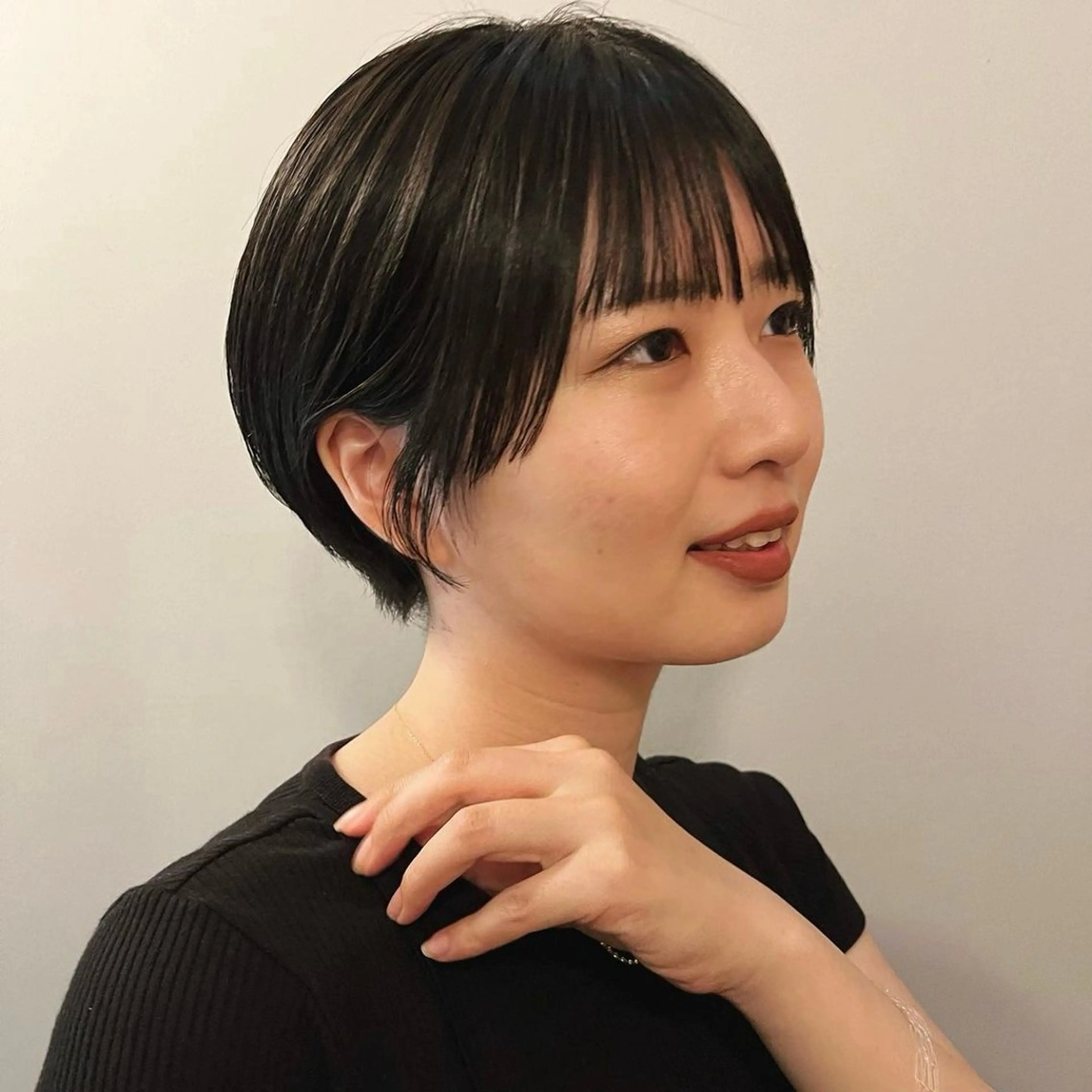 ショート カラー ショートレイヤー 丸みショート レイヤーカット ショートヘア 🌿ボブ パーマ高橋啓太🌿のヘアスタイル