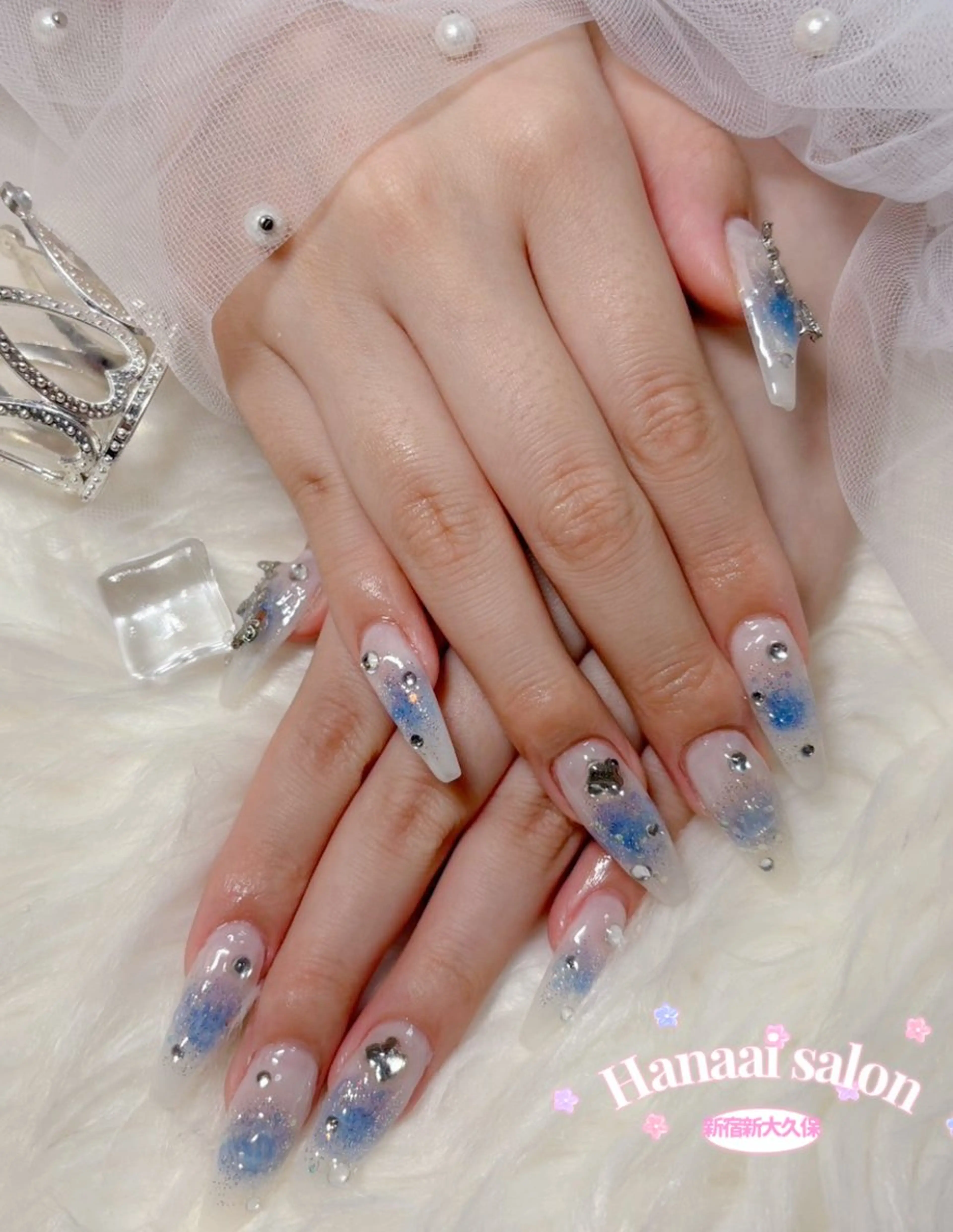 セミロング ハンドネイル Hanaai Salon新大久保店のネイルデザイン