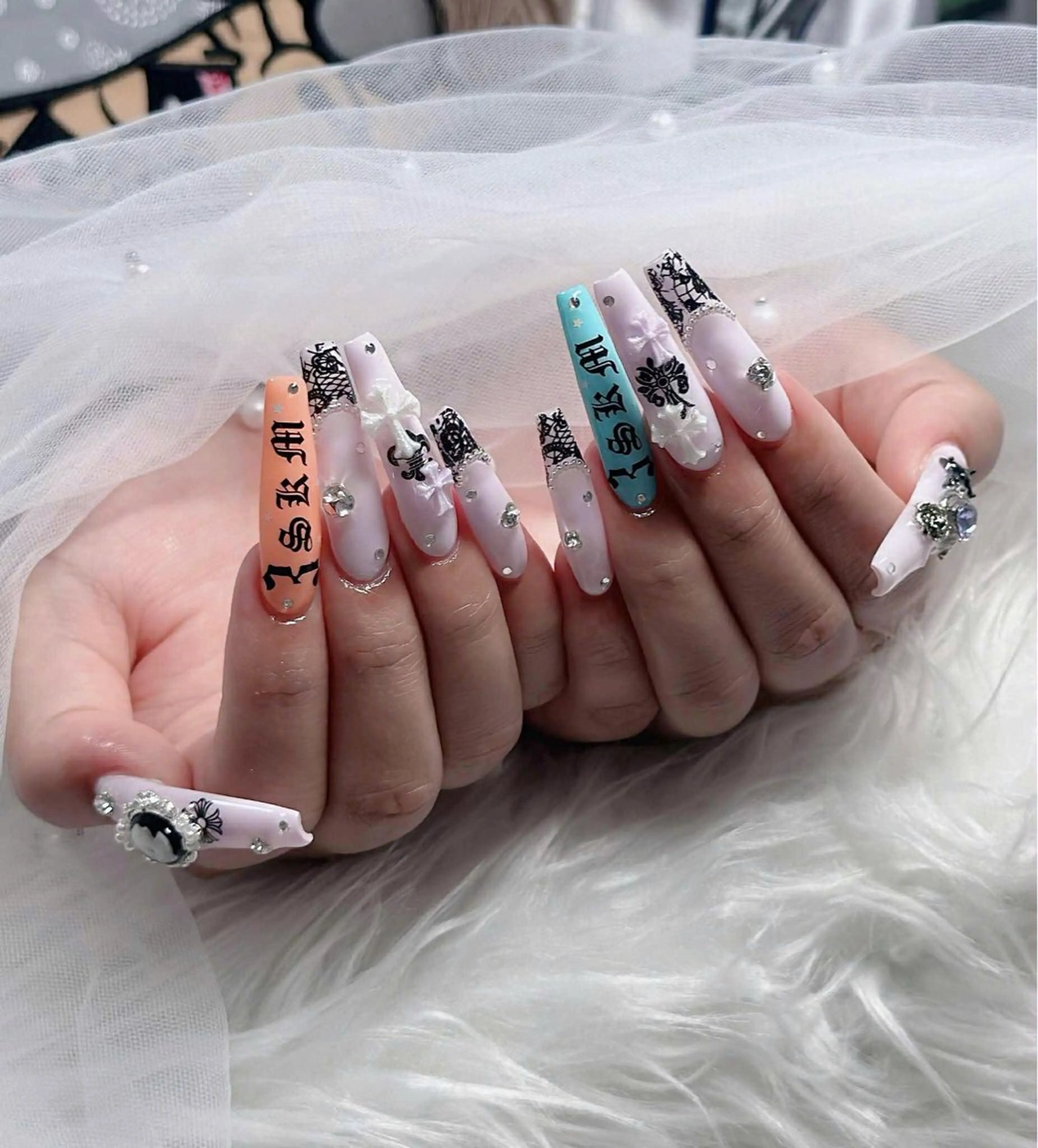 ネイル アートネイル 成人式 ジェルネイル ニュアンスネイル 夏ネイル ハンドネイル H.baby Nai Salon所属・neco H.babynailのネイルデザイン