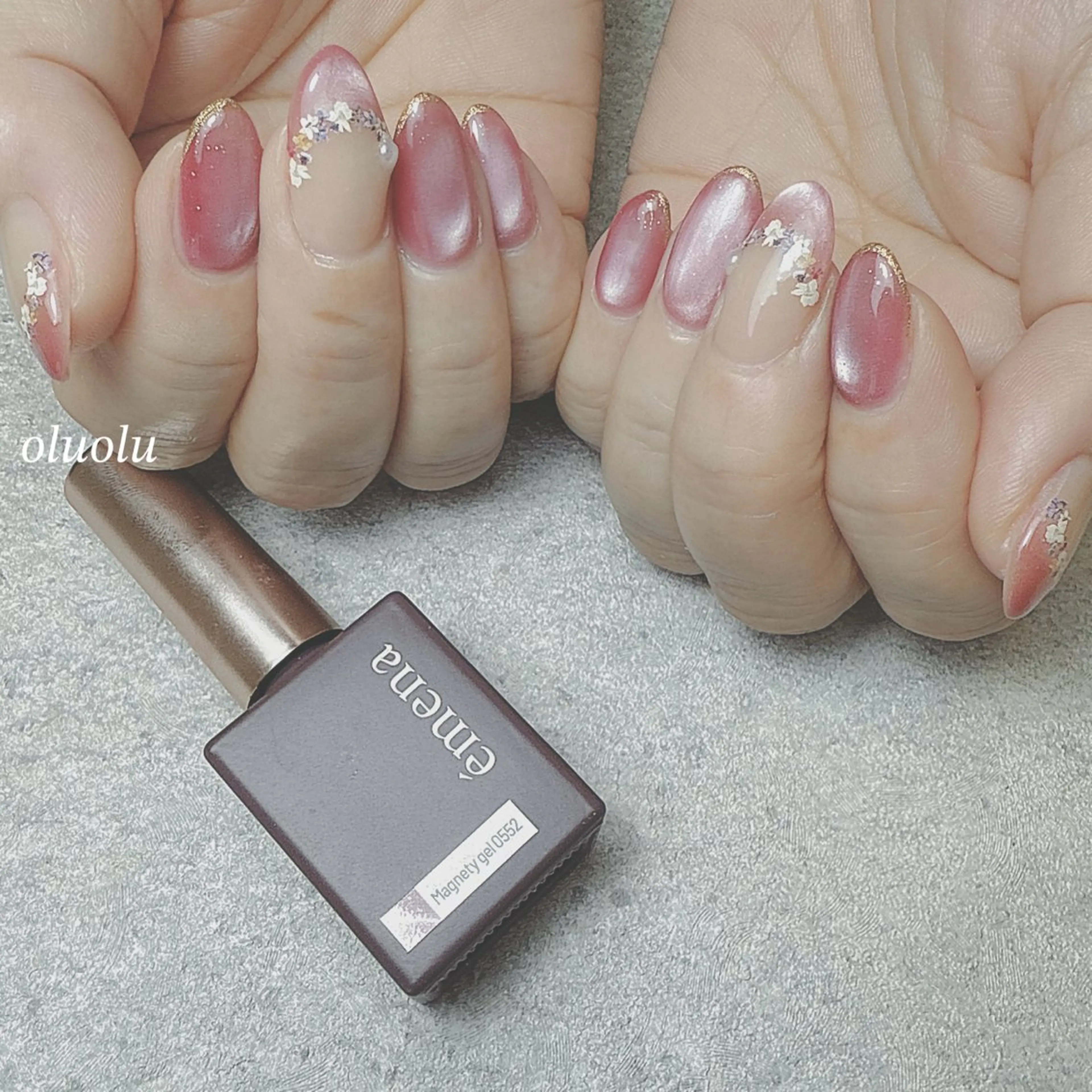 ネイル アートネイル フラワーネイル マグネットネイル ピンク 春ネイル ハンドネイル 大村 紬華のネイルデザイン