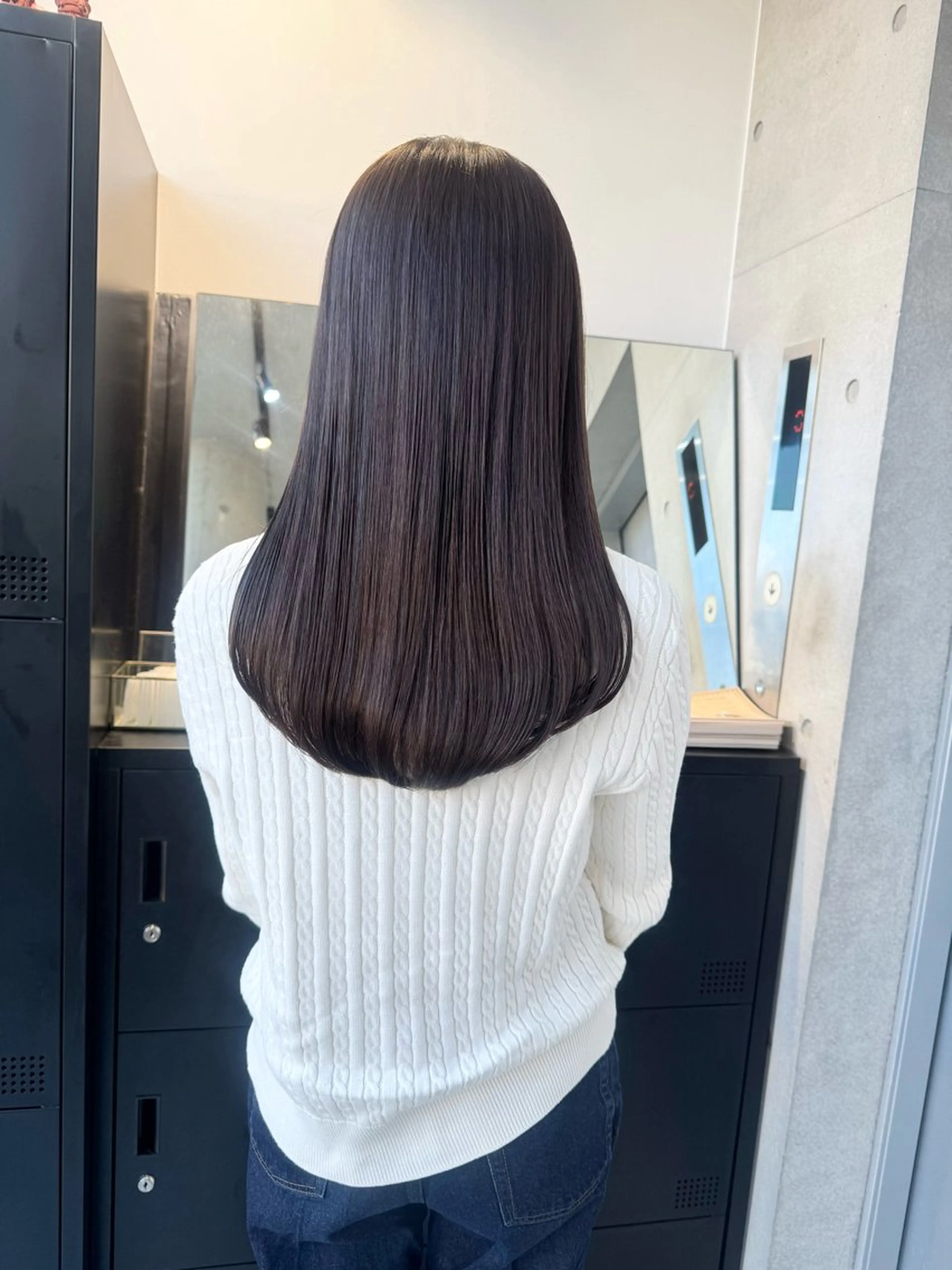 ロング カラー パーマ ヘアアレンジ カット ヘアカラー トリートメント 透明感/オリーブ/ グレージュ/YUKAのヘアスタイル