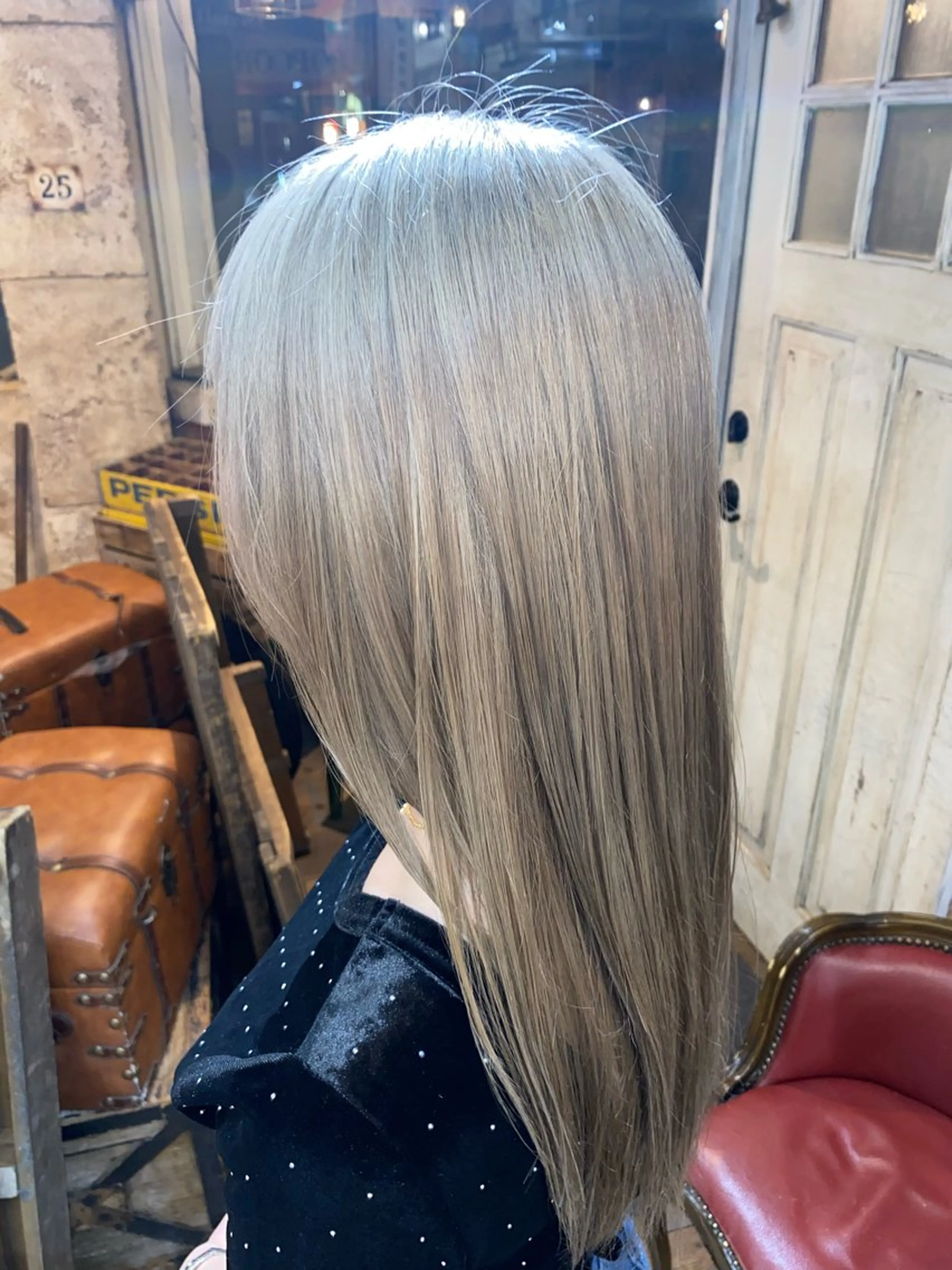 髪質改善オラプレックスケアブリーチカラー&カシミア5stepトリートメントの写真