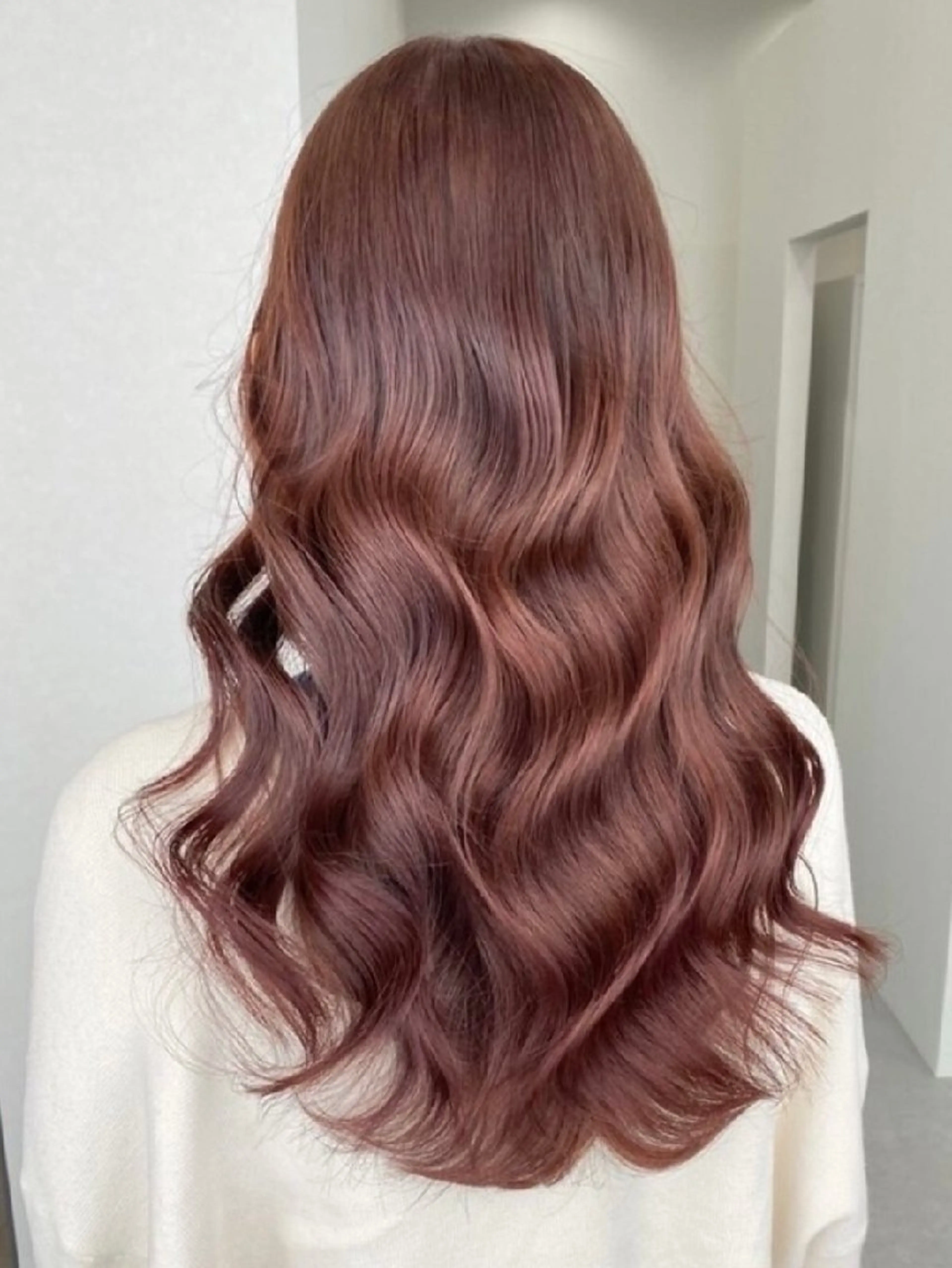 ロング カラー ブラウンカラー 透明感カラー ピンクカラー ピンクブラウン カット ヘアカラー トリートメント SOYON豊田市駅店所属・髪質改善/ 上村旺武のヘアスタイル