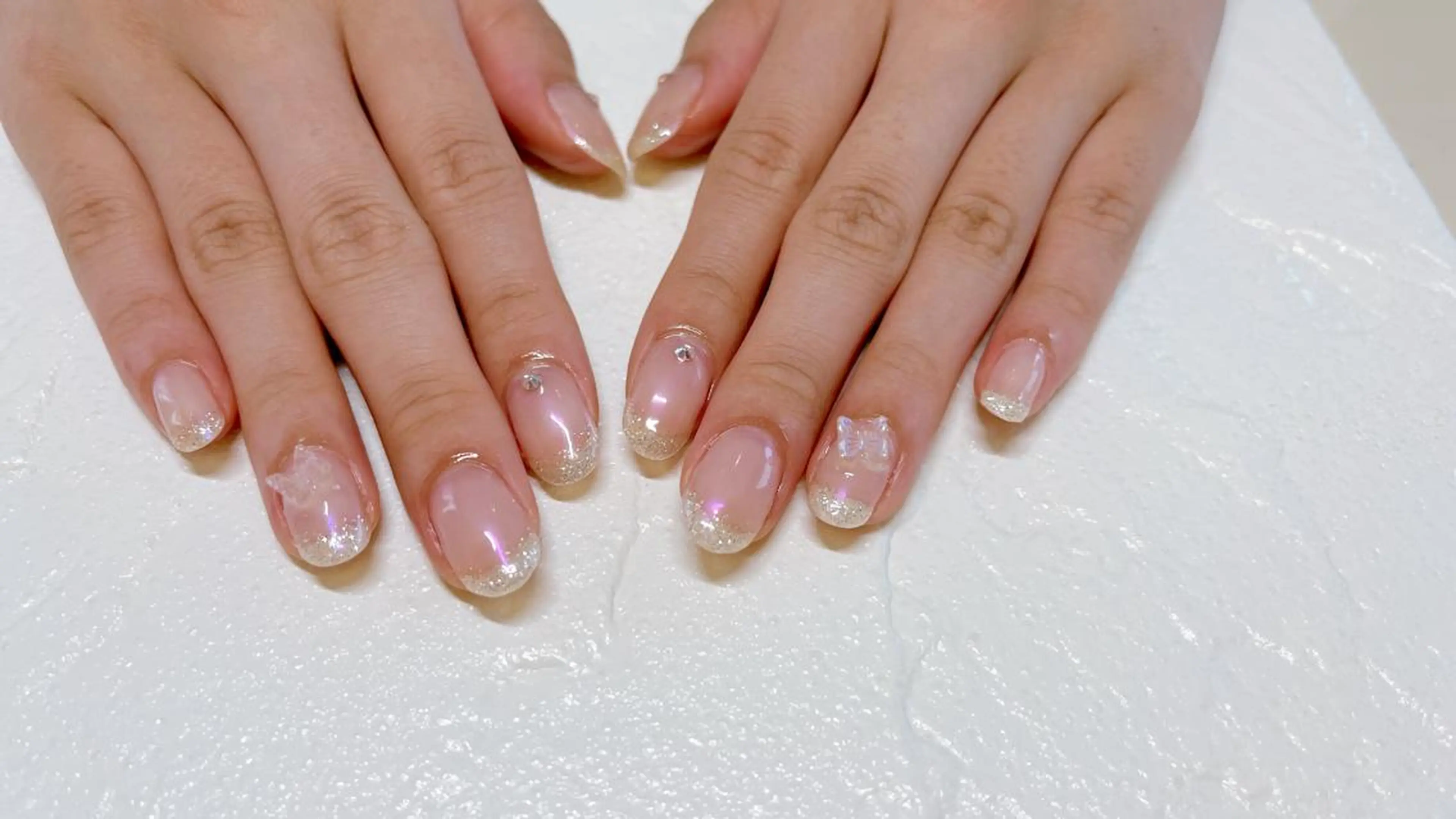 ネイル ラメ(グリッター) ミラーネイル happiness nailのネイルデザイン