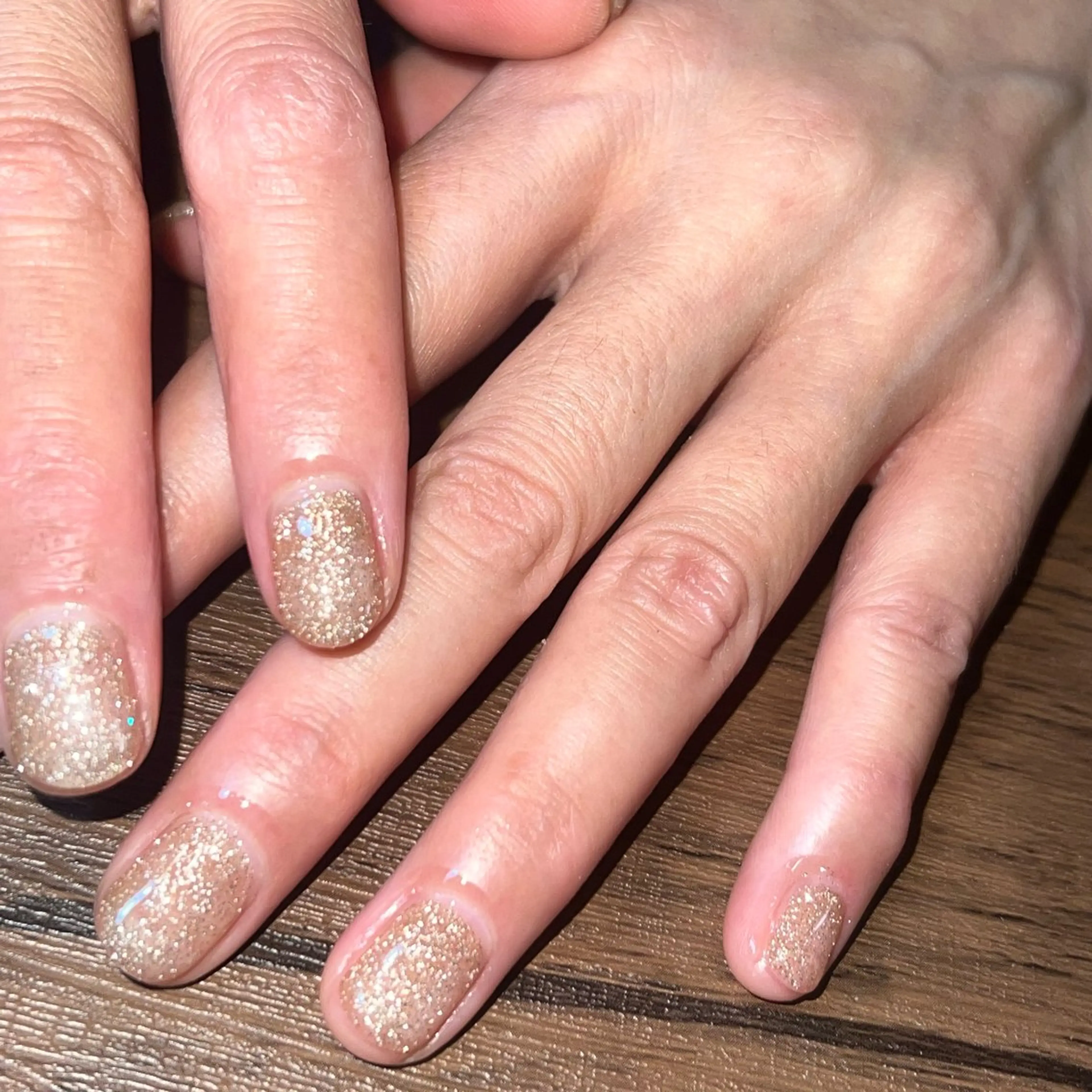 ネイル HENRIETTA NAILSALONのネイルデザイン