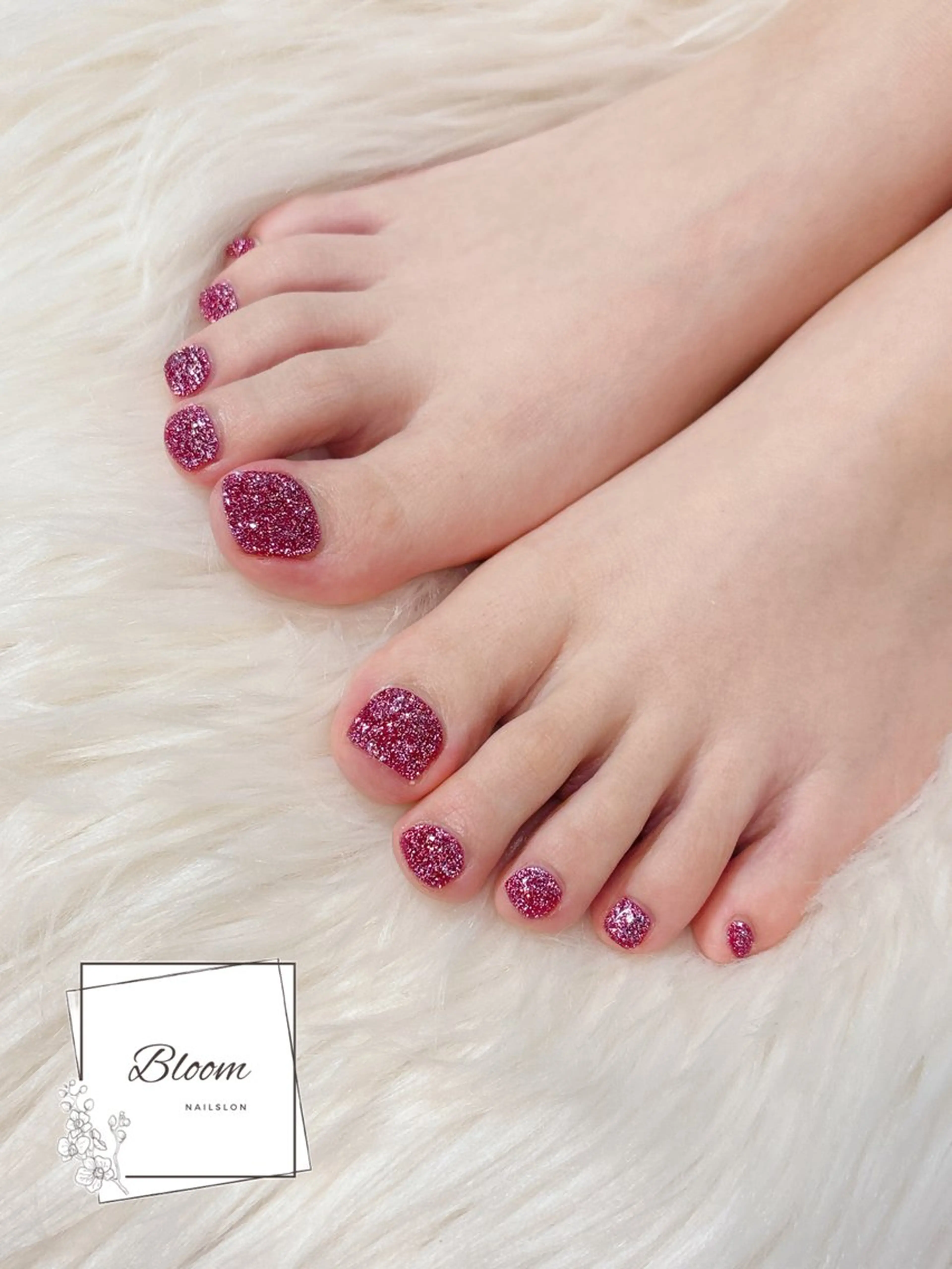 ネイル フラッシュネイル キラキラネイル マグネットネイル フットネイル Bloom Nail Salonのネイルデザイン