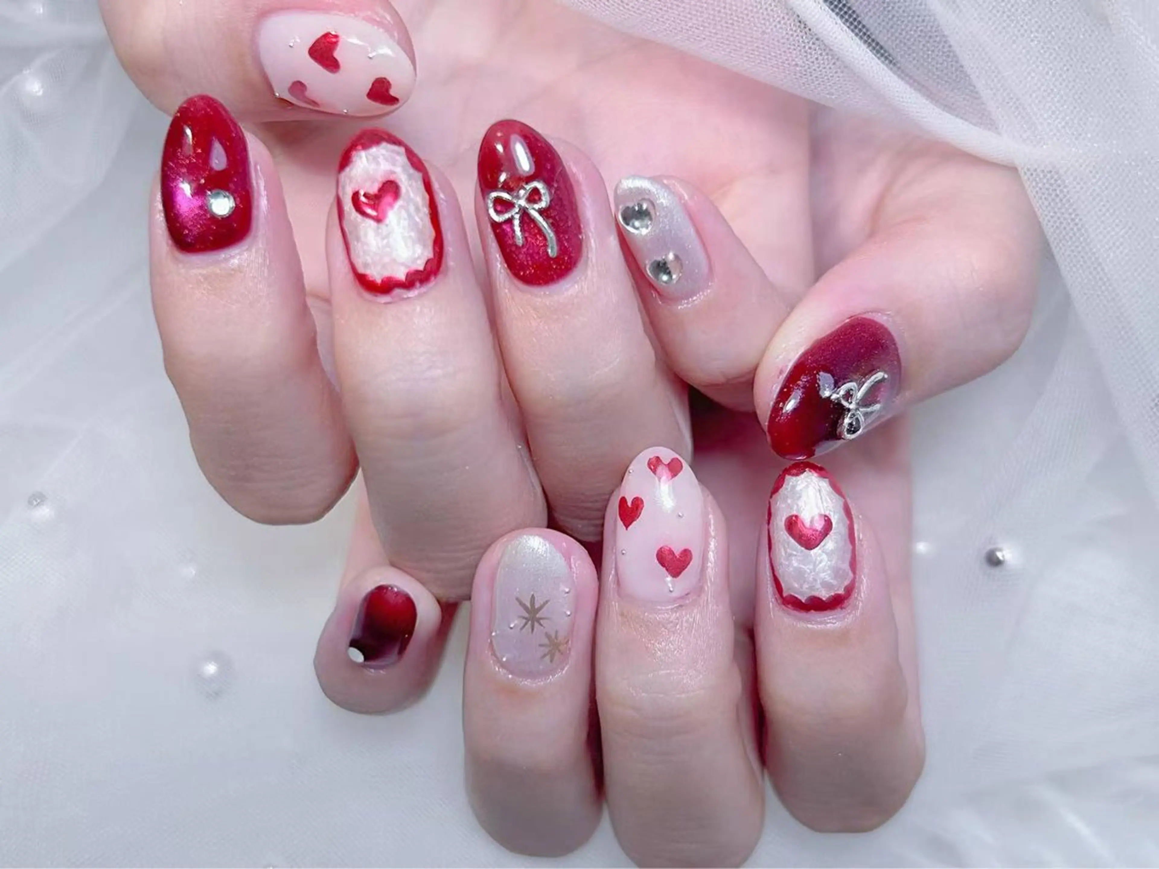 ネイル ハンドネイル 🌈 Laule'aのネイルデザイン