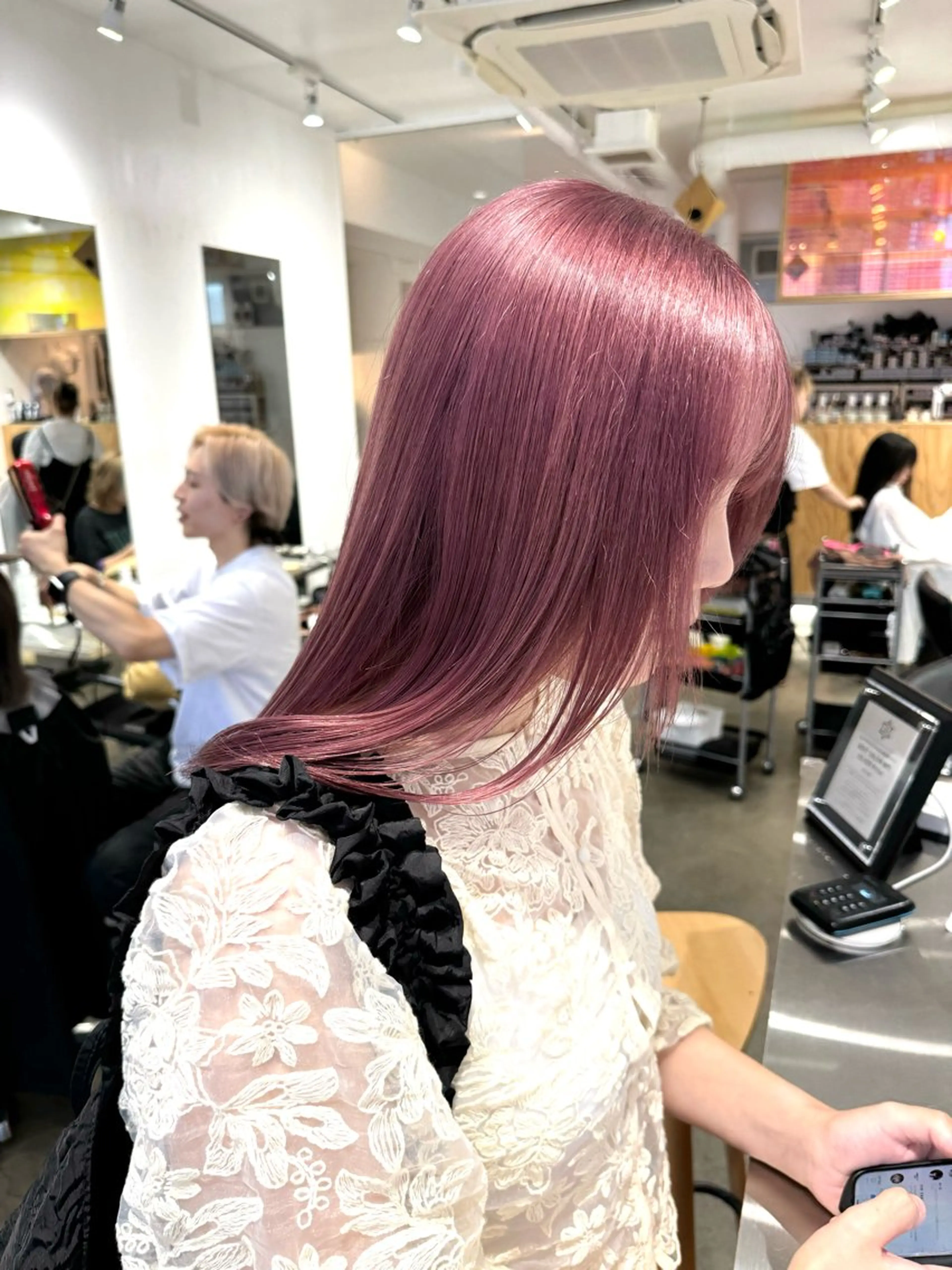 セミロング ヘアカラー JUNYA 海外ガールヘアのヘアスタイル