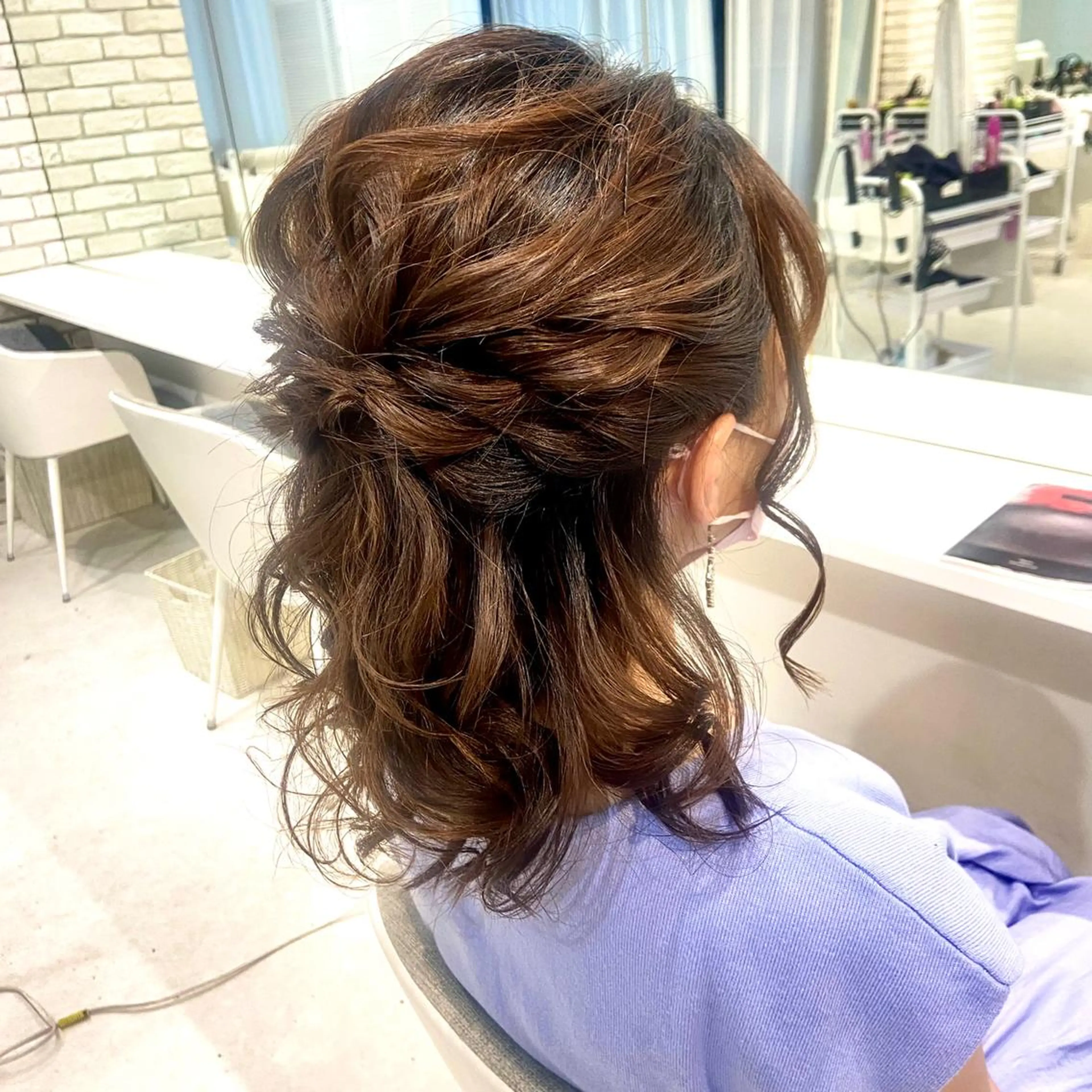 ヘアアレンジ ハーフアップ 奥出 祐菜のマツエク・マツパデザイン