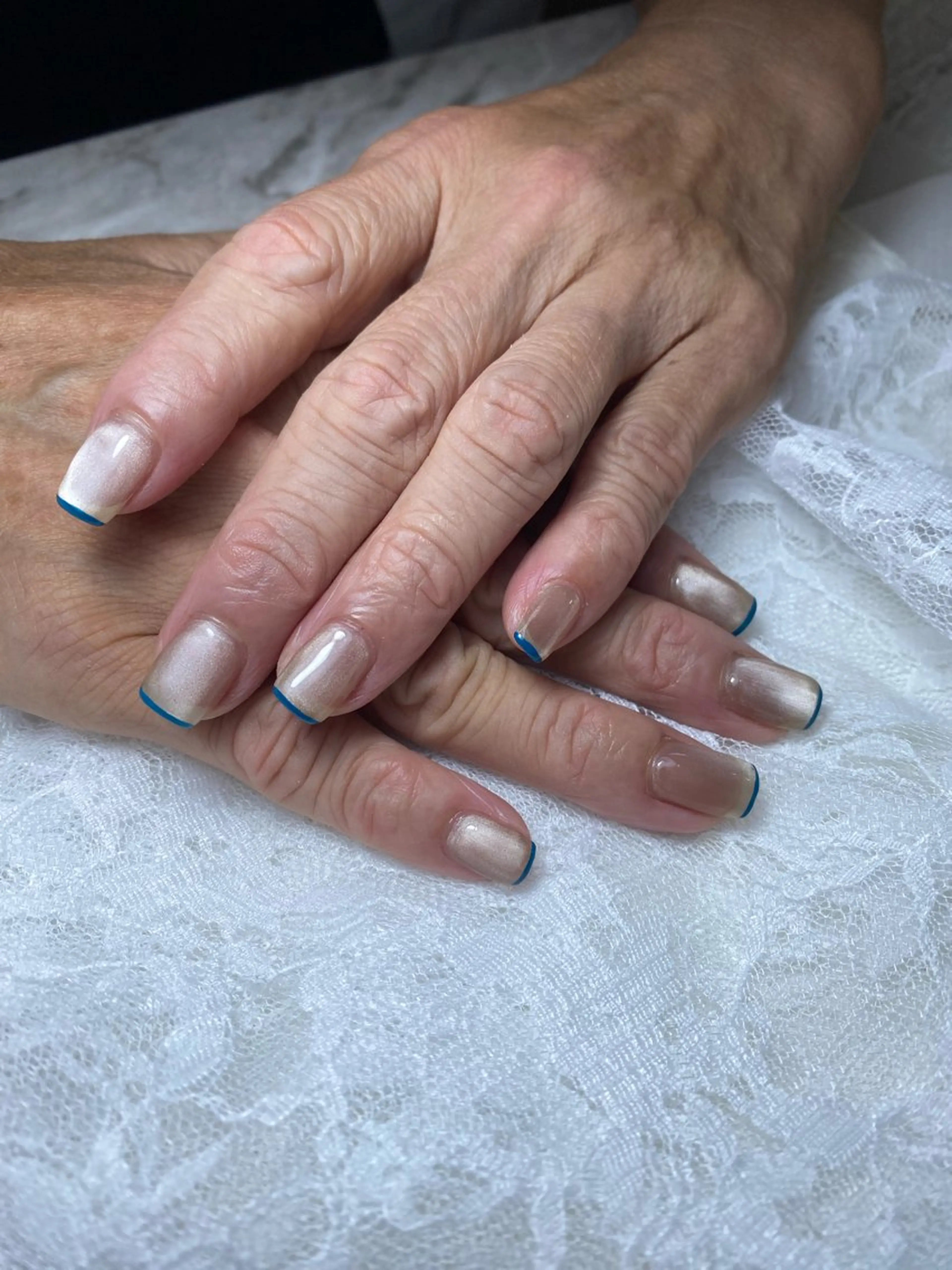 ネイル フレンチネイル マグネットネイル ハンドネイル THE CENTRAL PIER Nail Salon所属・金子 理奈のネイルデザイン