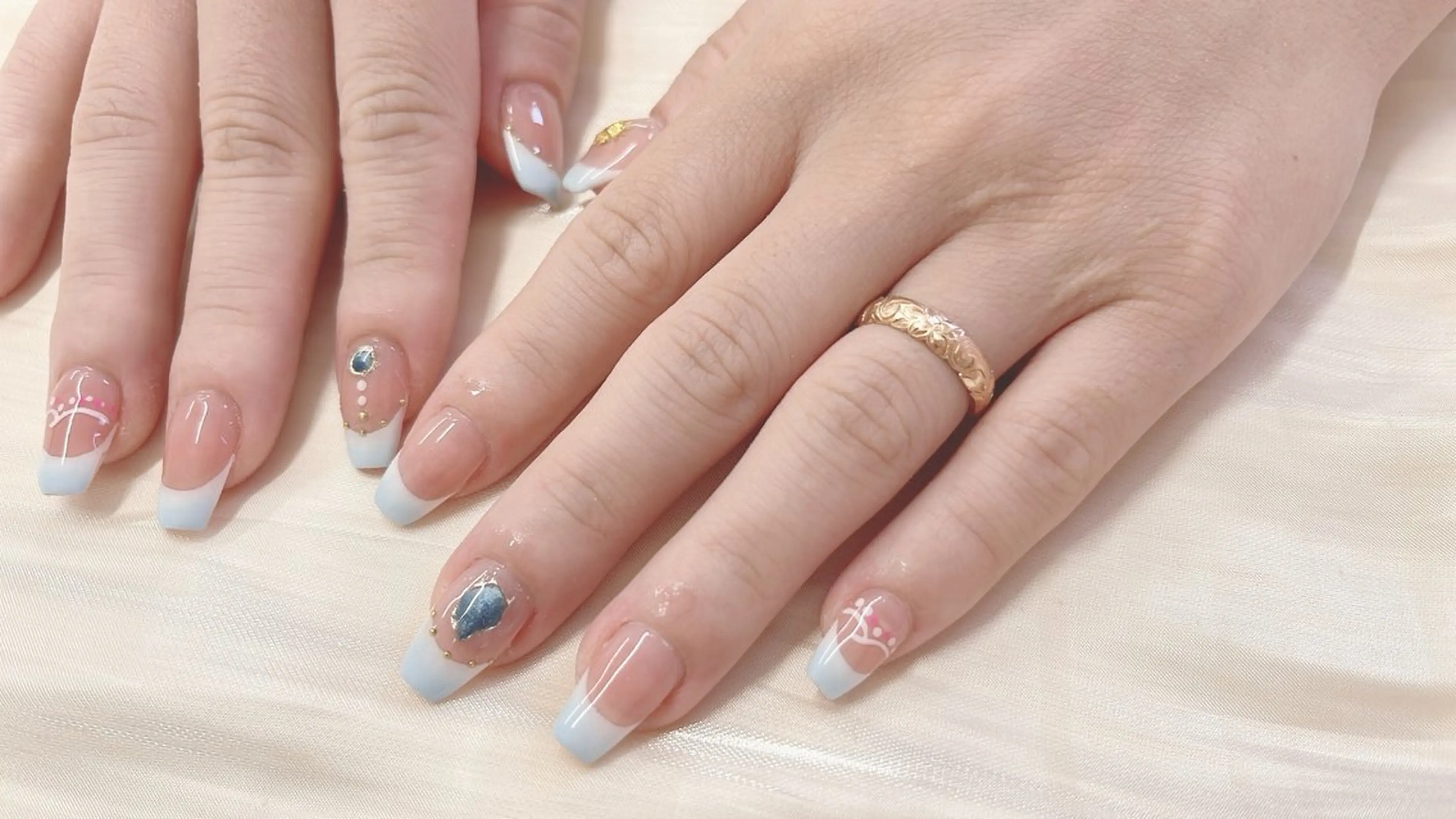 ネイル ハンドネイル MIYA  nail&   eyelash所属・MIYA NAIL シシのネイルデザイン