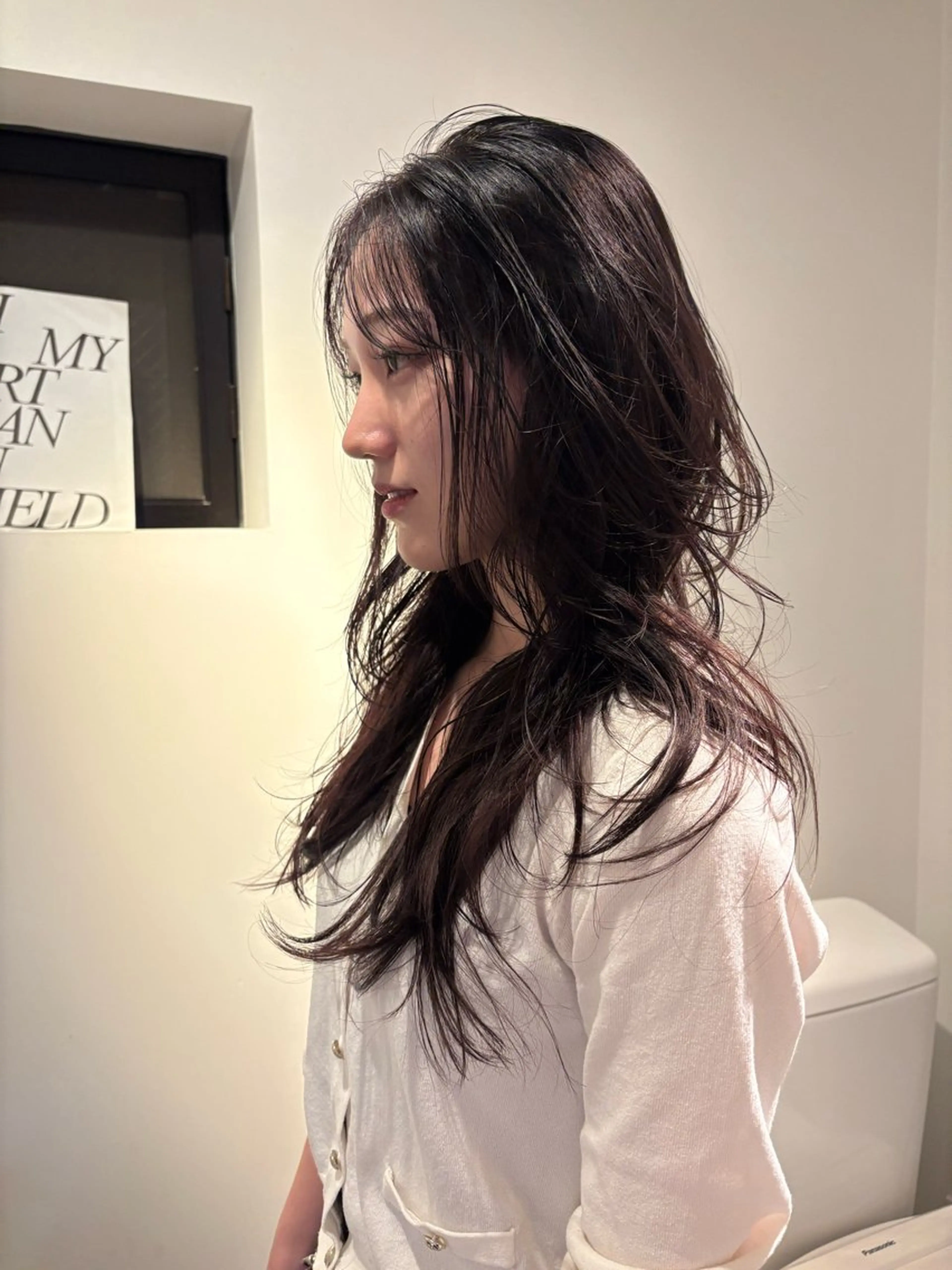 ロング カラー ハッシュカット ロング カット Zoey kannaのヘアスタイル