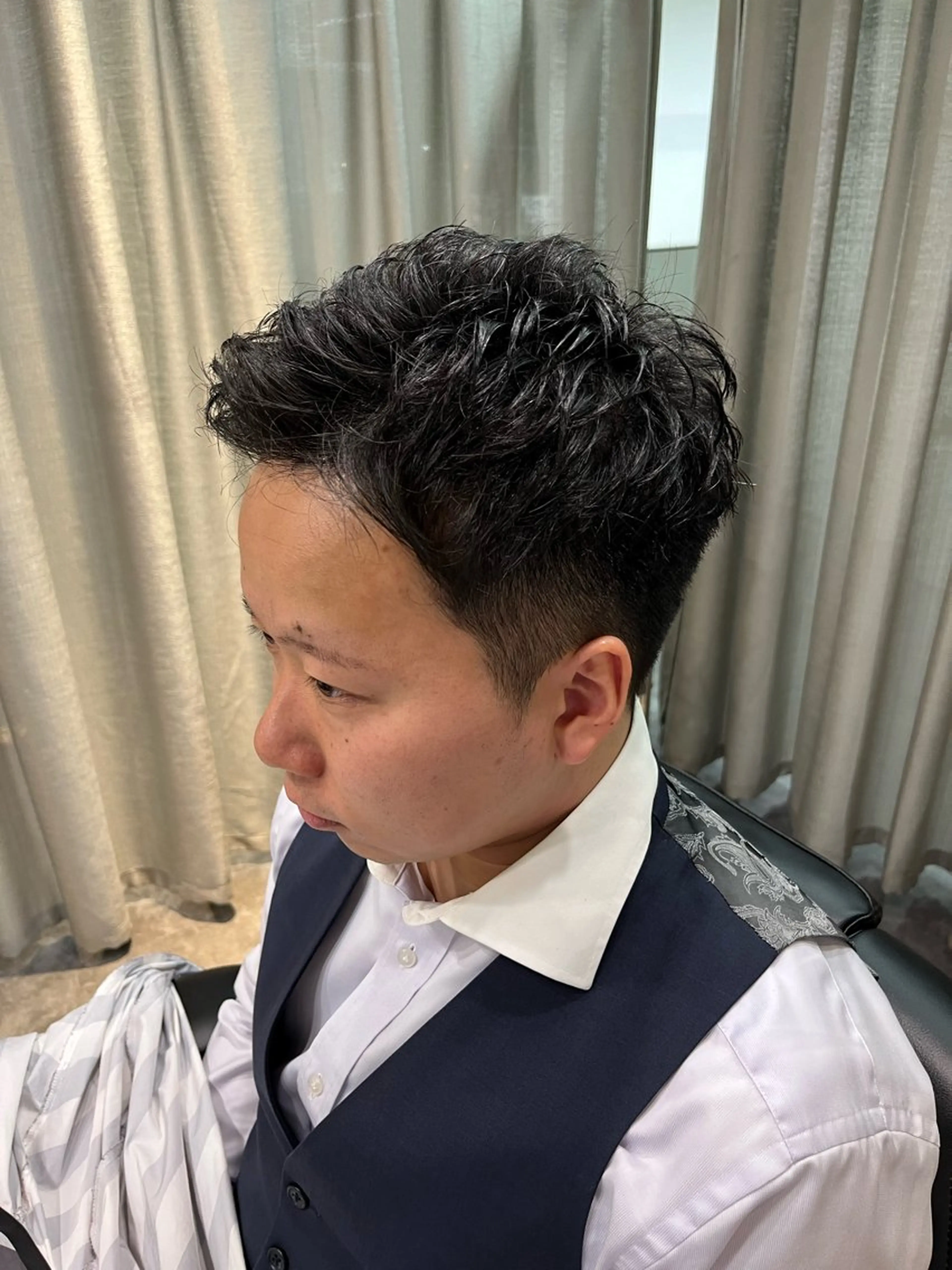 ショート メンズ 刈り上げ ショートヘア Belo Hair Life所属・メンズ専門/堺東/ 半個室/長谷川将也の眉毛・アイブロウイメージ