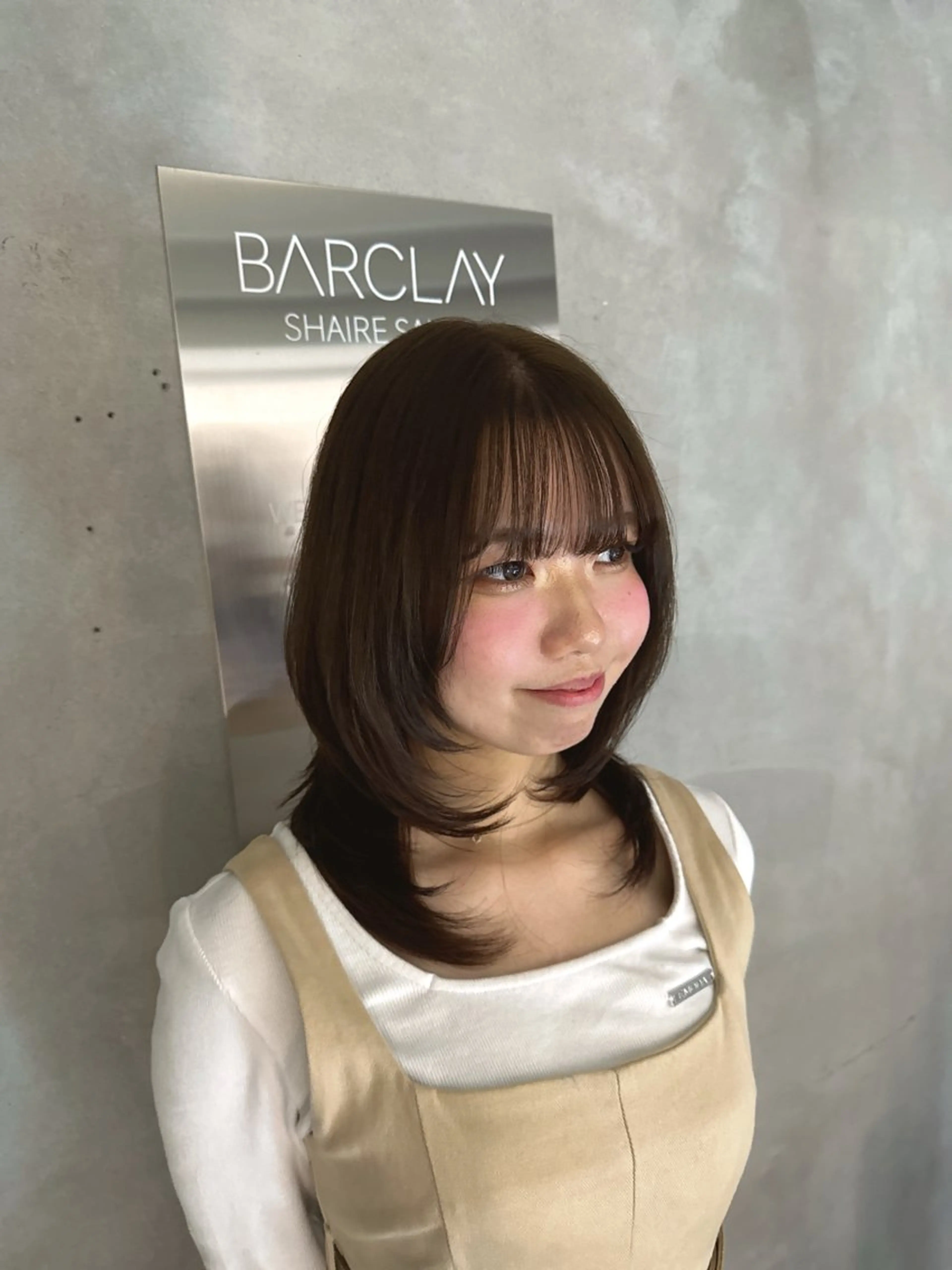 ミディアム カラー ブラウンカラー オリーブブラウン ハイレイヤー レイヤーカット カット ヘアカラー WELLY  TOKYO所属・🌈レイヤーカット/ ハイトーン🌈タクマのヘアスタイル