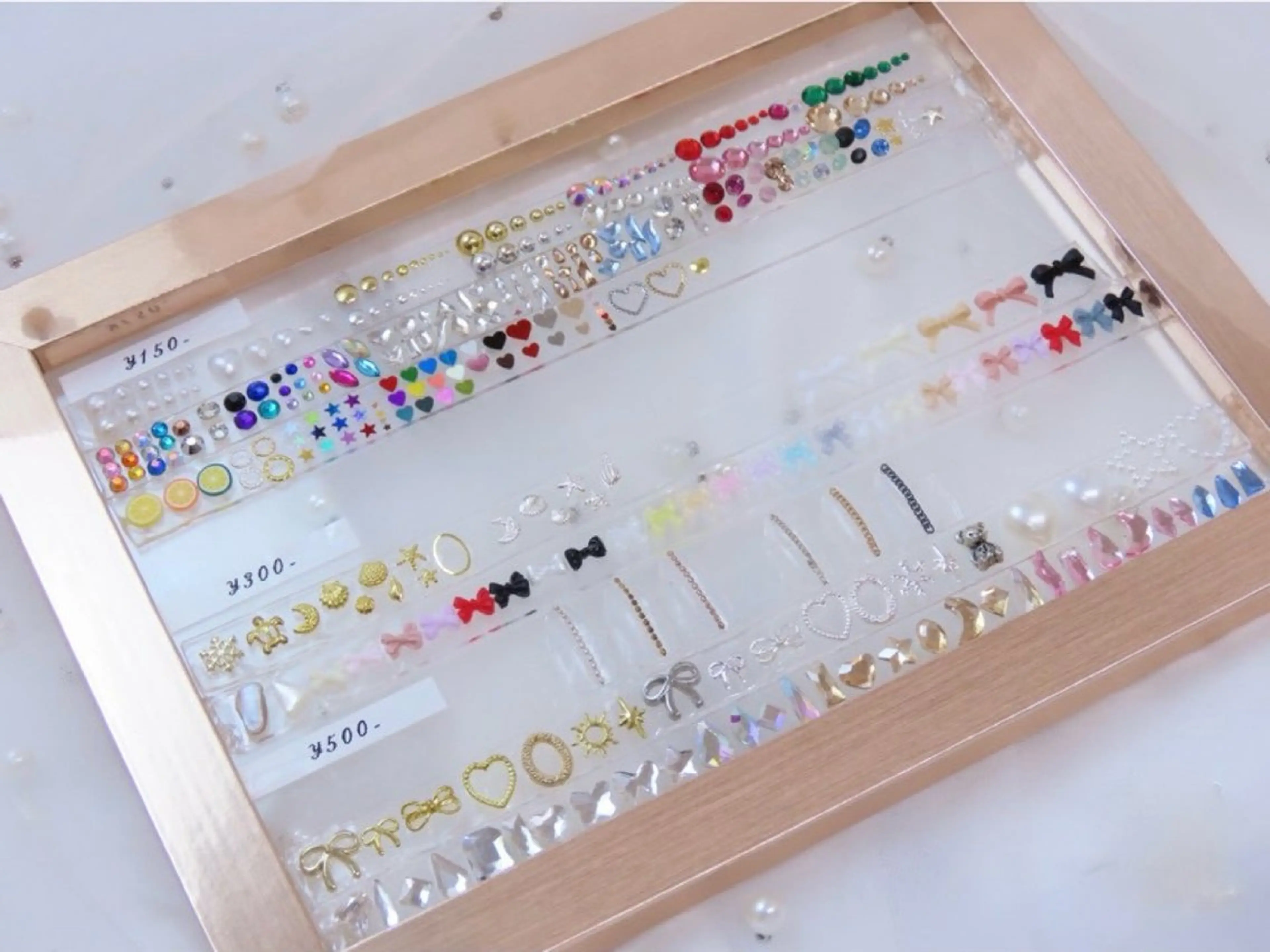 ネイル ハンドネイル ハンドケア Regene ARAKIのネイルデザイン