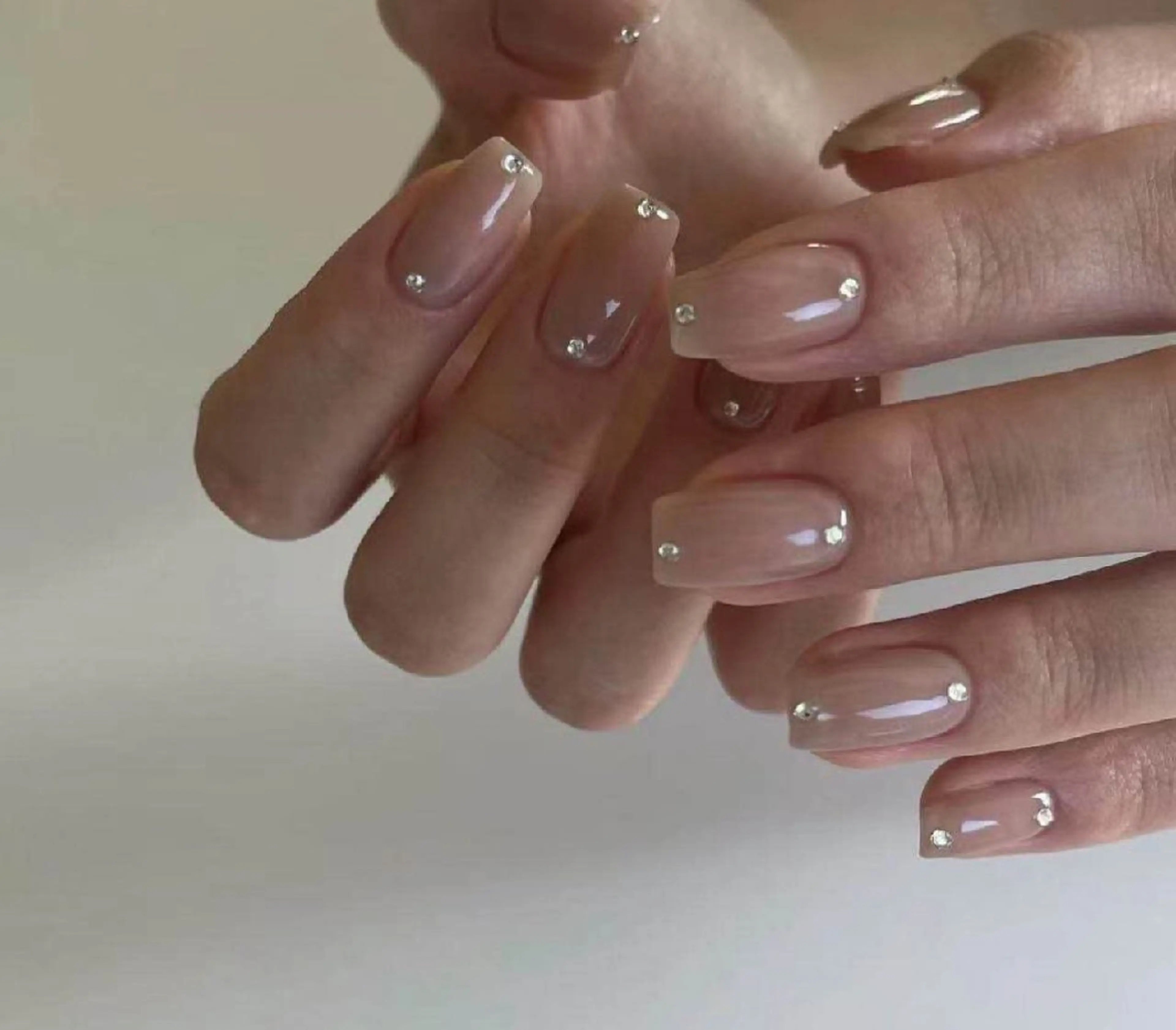 ネイル フラワーネイル フレンチネイル ジェルネイル ガラスフレンチ ハート Oomiya 服部のネイルデザイン