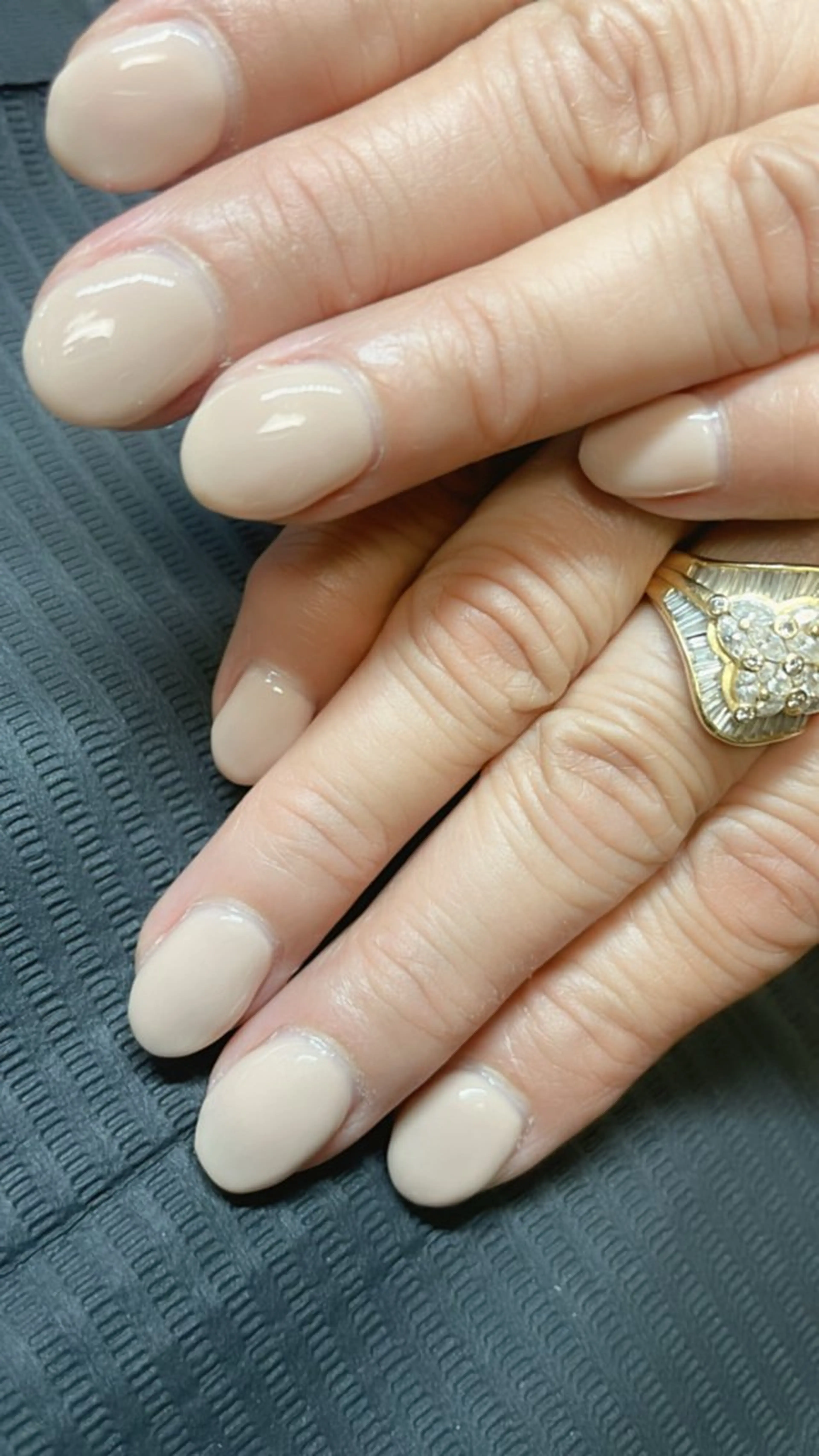 ネイル Private salon ANGEL所属・櫻井 リエのネイルデザイン
