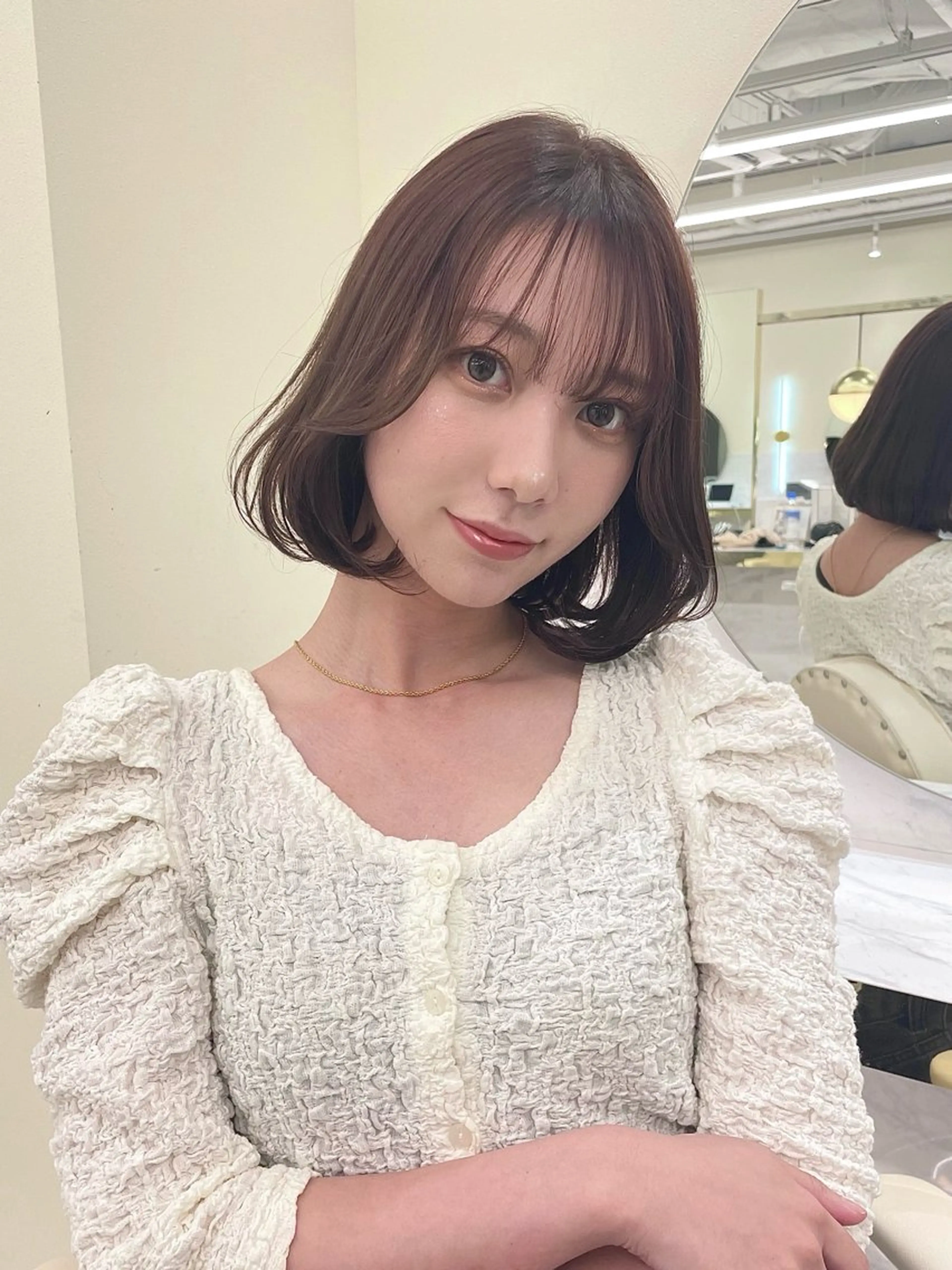 ミディアム カラー ヘアアレンジ アッシュ ベージュカラー ブリーチ ブラウンカラー ダブルカラー カット ヘアカラー トリートメント mao透明感カラー 似合わせヘアメイクのヘアスタイル
