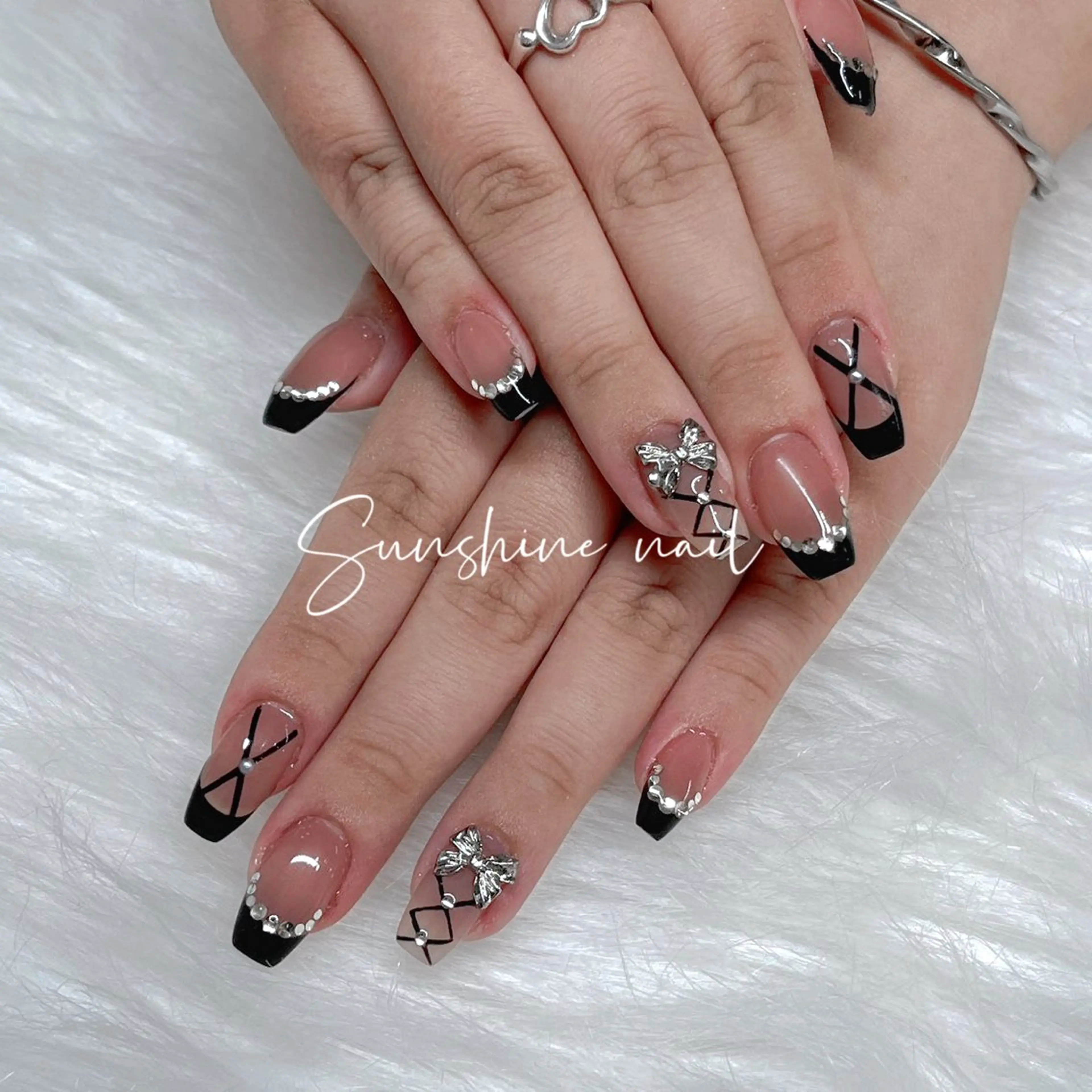 ネイル Sunshine   nail salon所属・サンシャイン ネイル池袋店のネイルデザイン