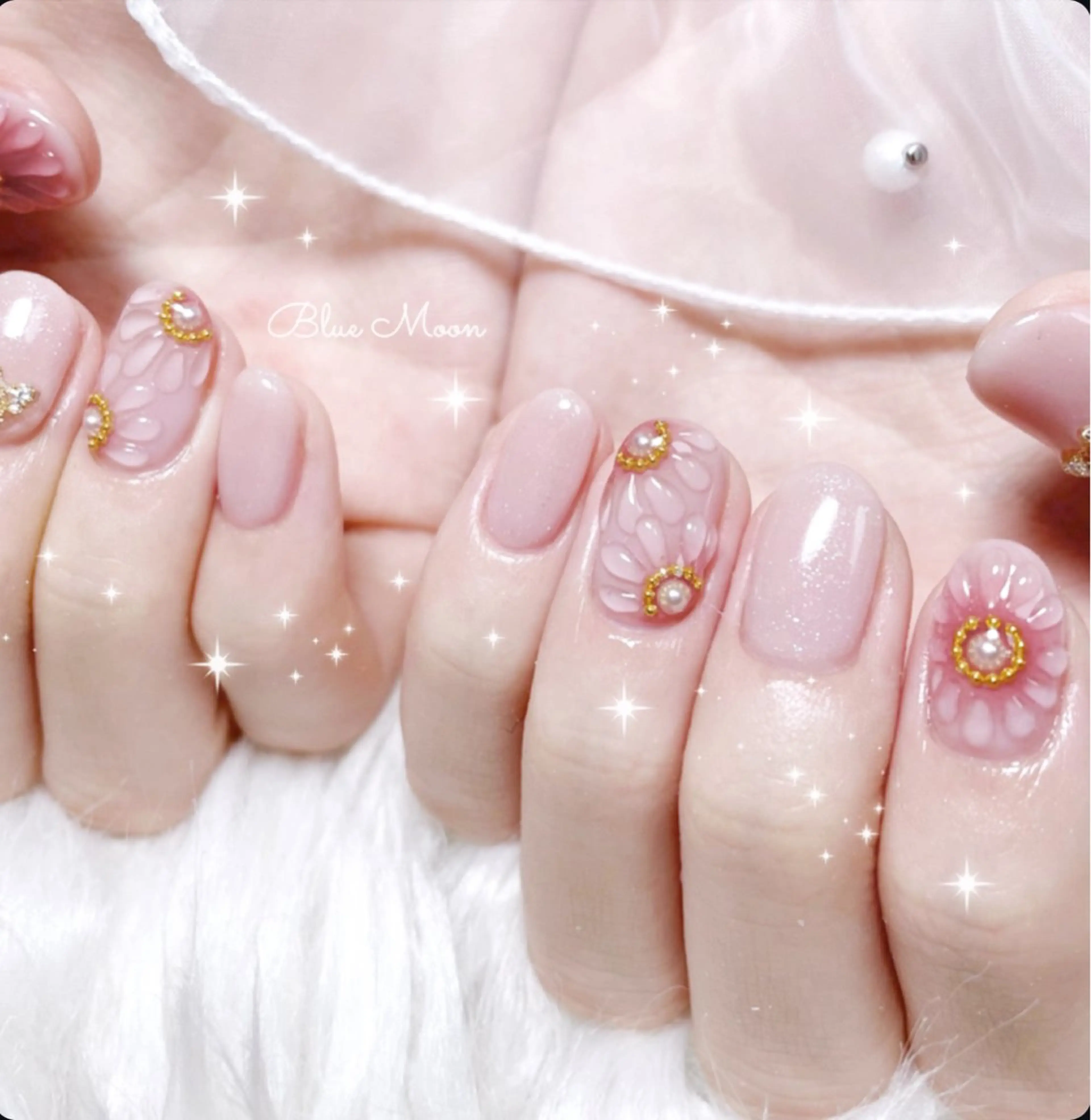 ネイル フラワーネイル ハンドネイル フットネイル ハンドケア nail salon Blue Moonのネイルデザイン
