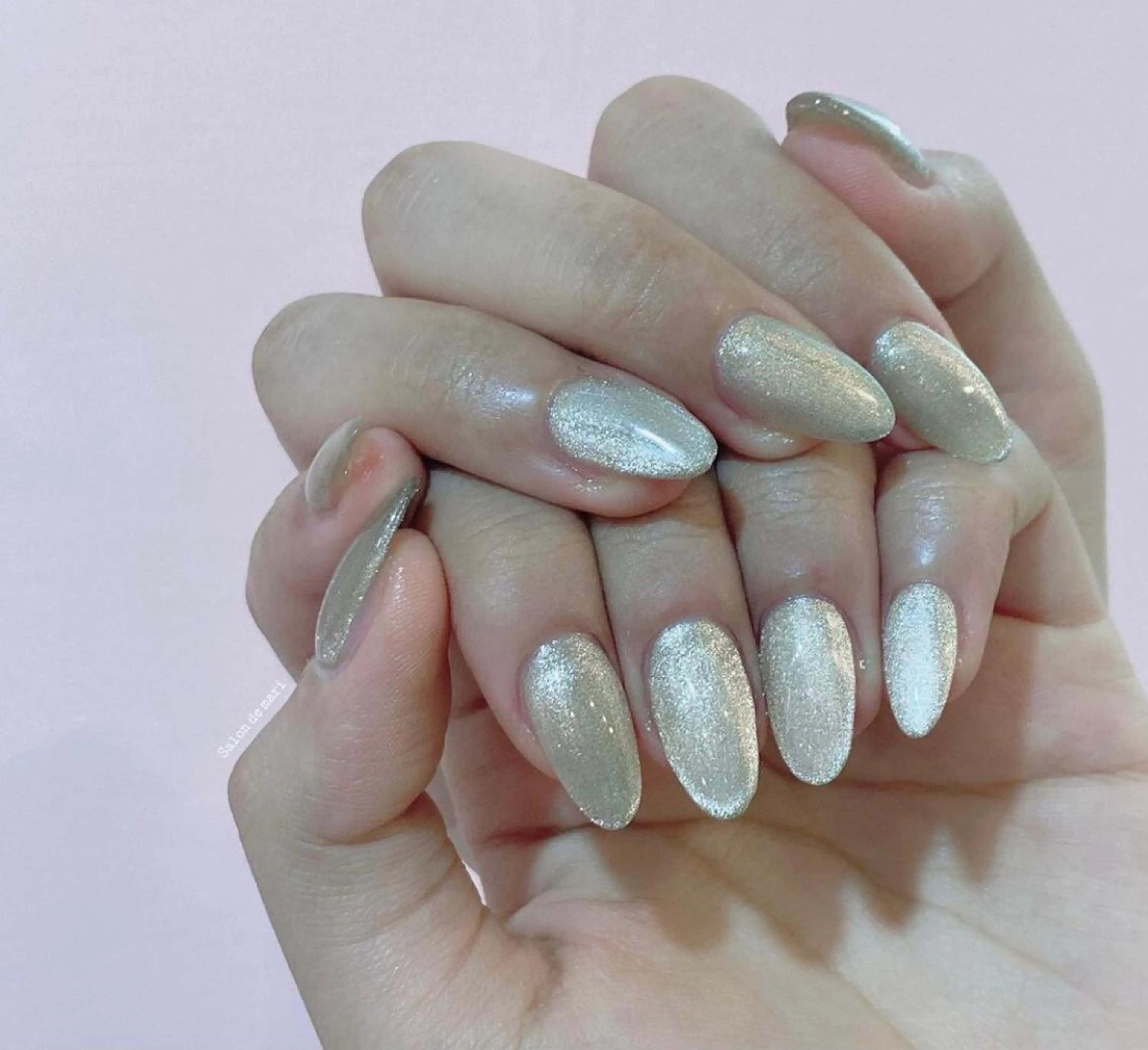 ネイル マグネットネイル 大塚眉毛|ハンドケア |肌管理の眉毛・アイブロウイメージ