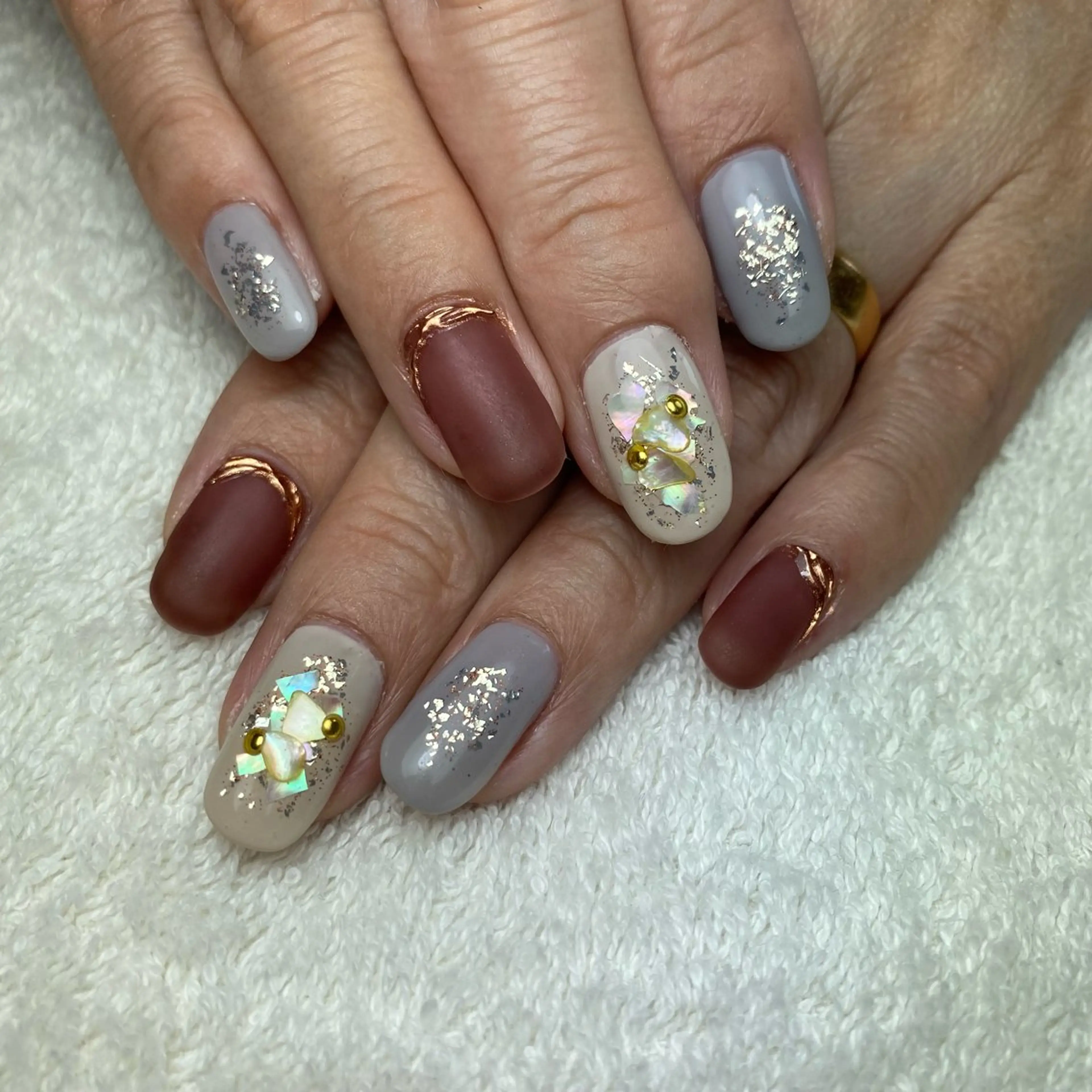 ネイル マットネイル ミラーネイル COCO+所属・COCO +のエステ・リラクイメージ