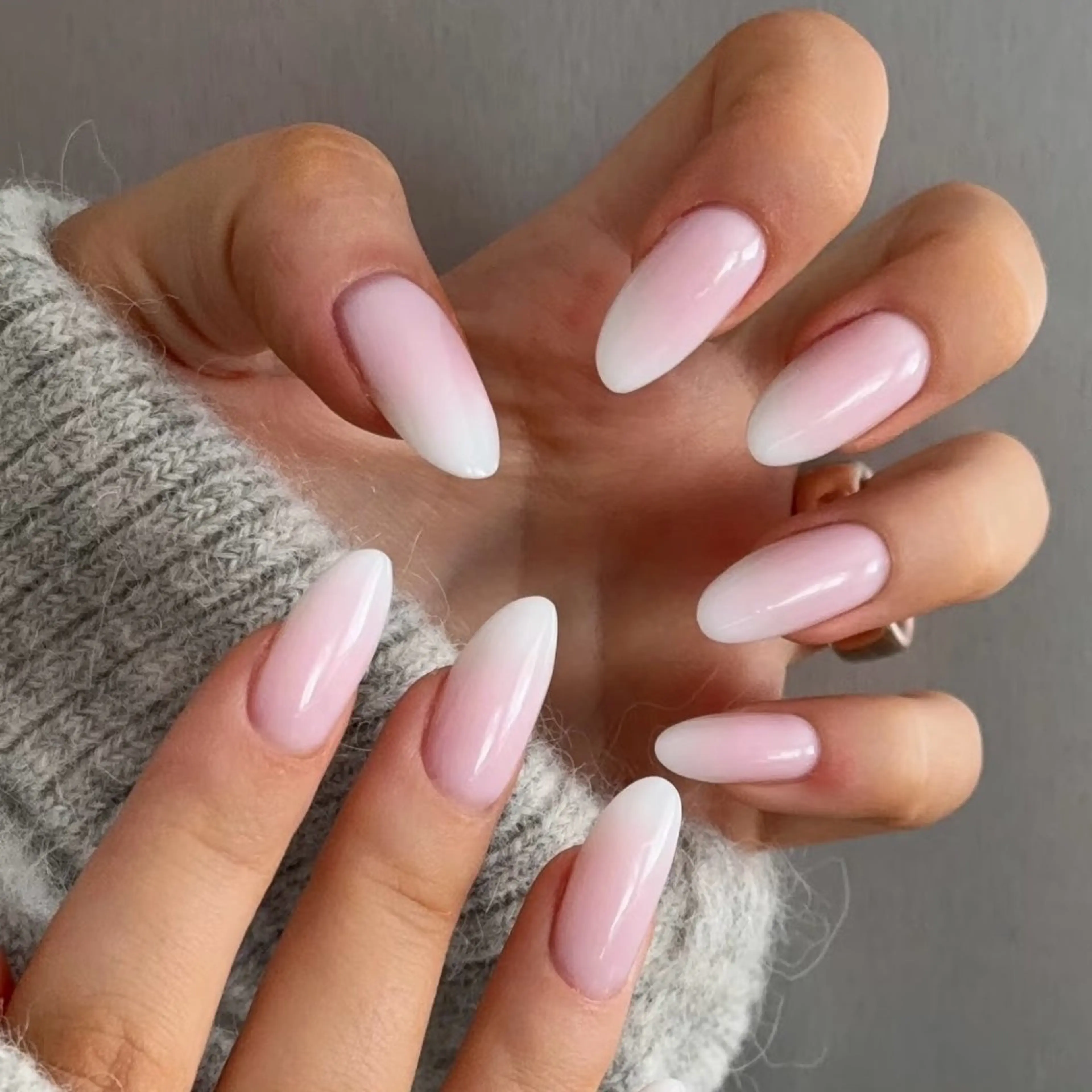 【❣️グラデーション練習モデル募集❣️】出勤日のみ・1日1名さま限定(オフなし)※補充説明を読んでください🙇♀️の写真