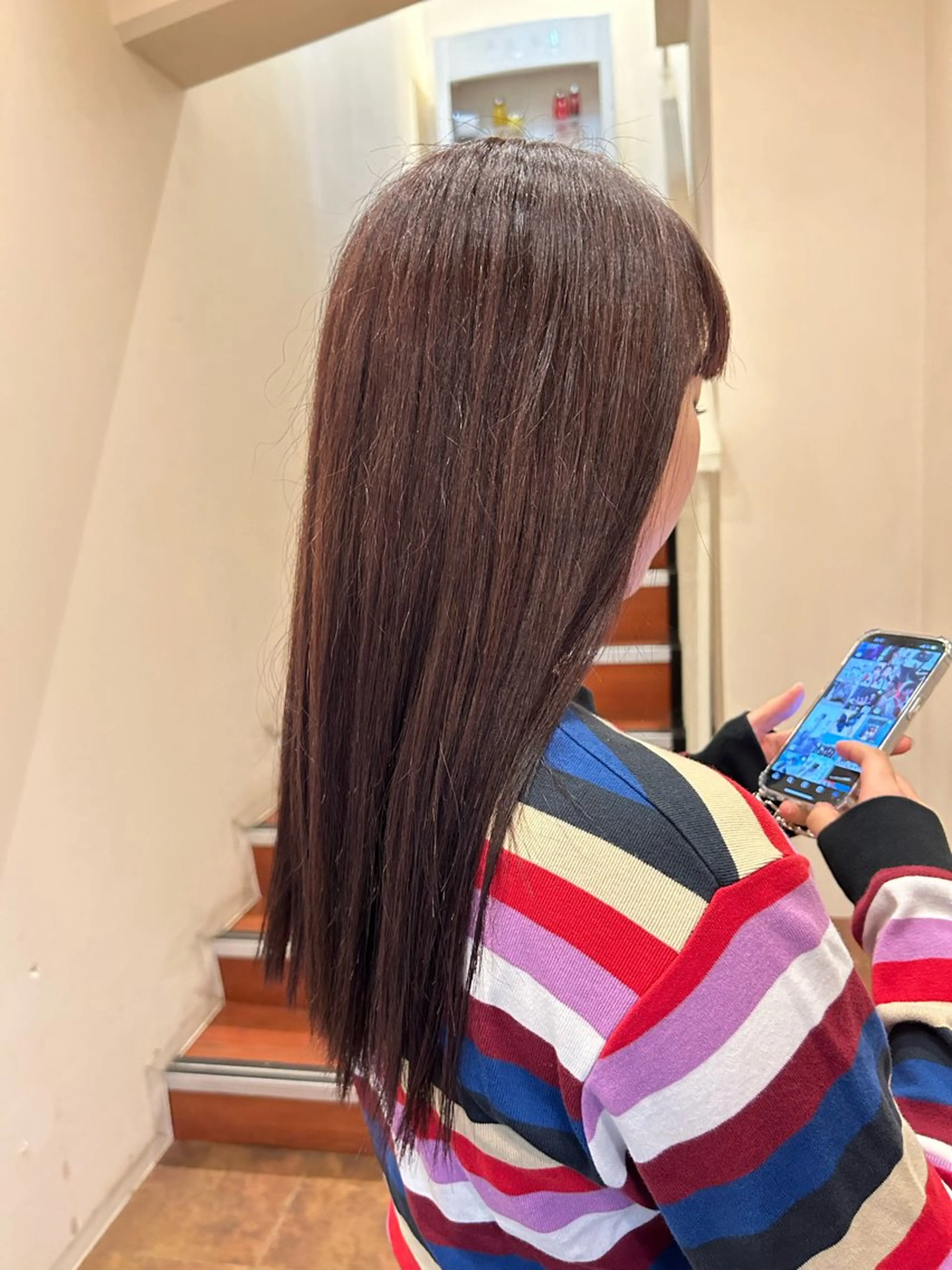 ロング ピンクブラウン くわこ ひなたのヘアスタイル