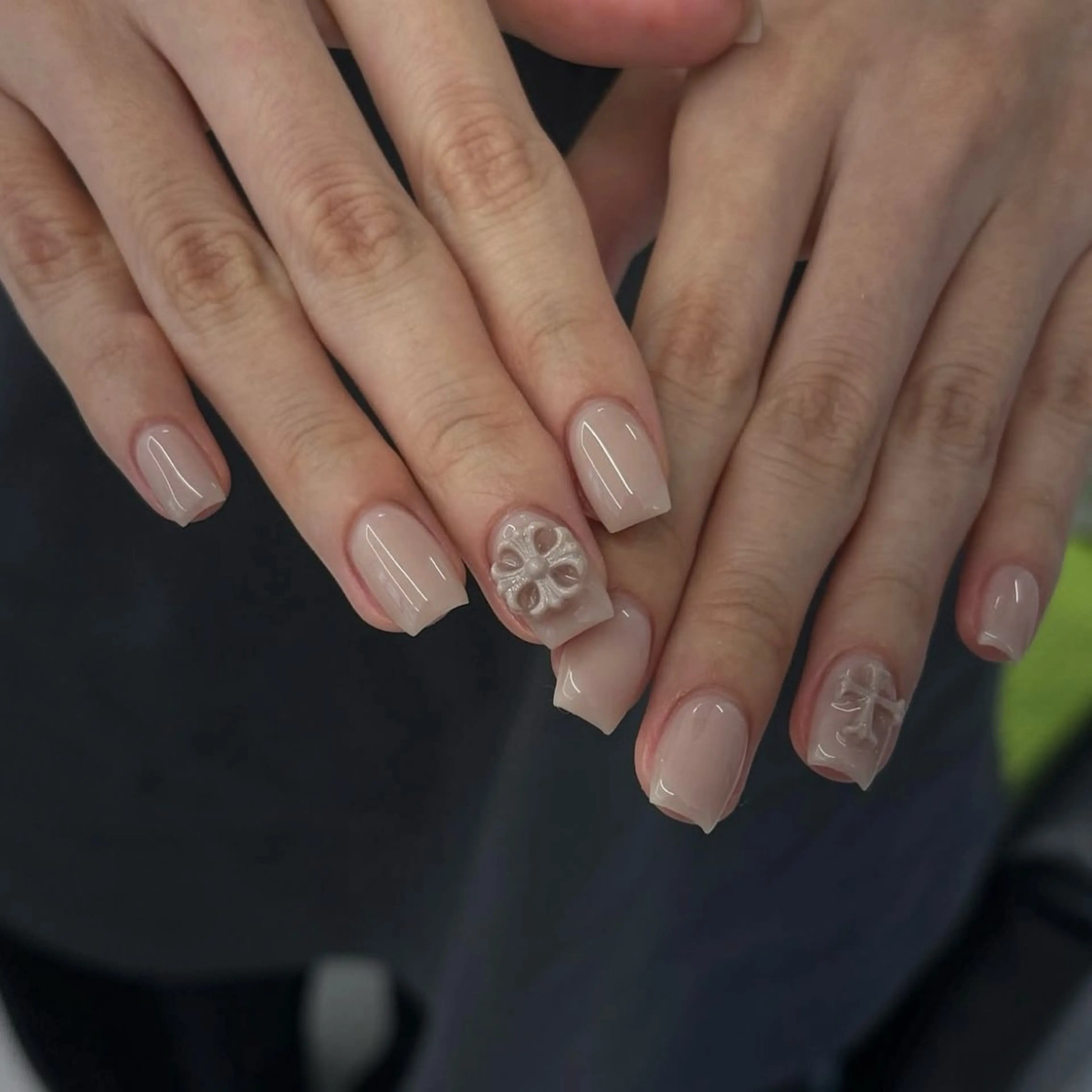 ネイル ハンドネイル BERA NAILSのネイルデザイン
