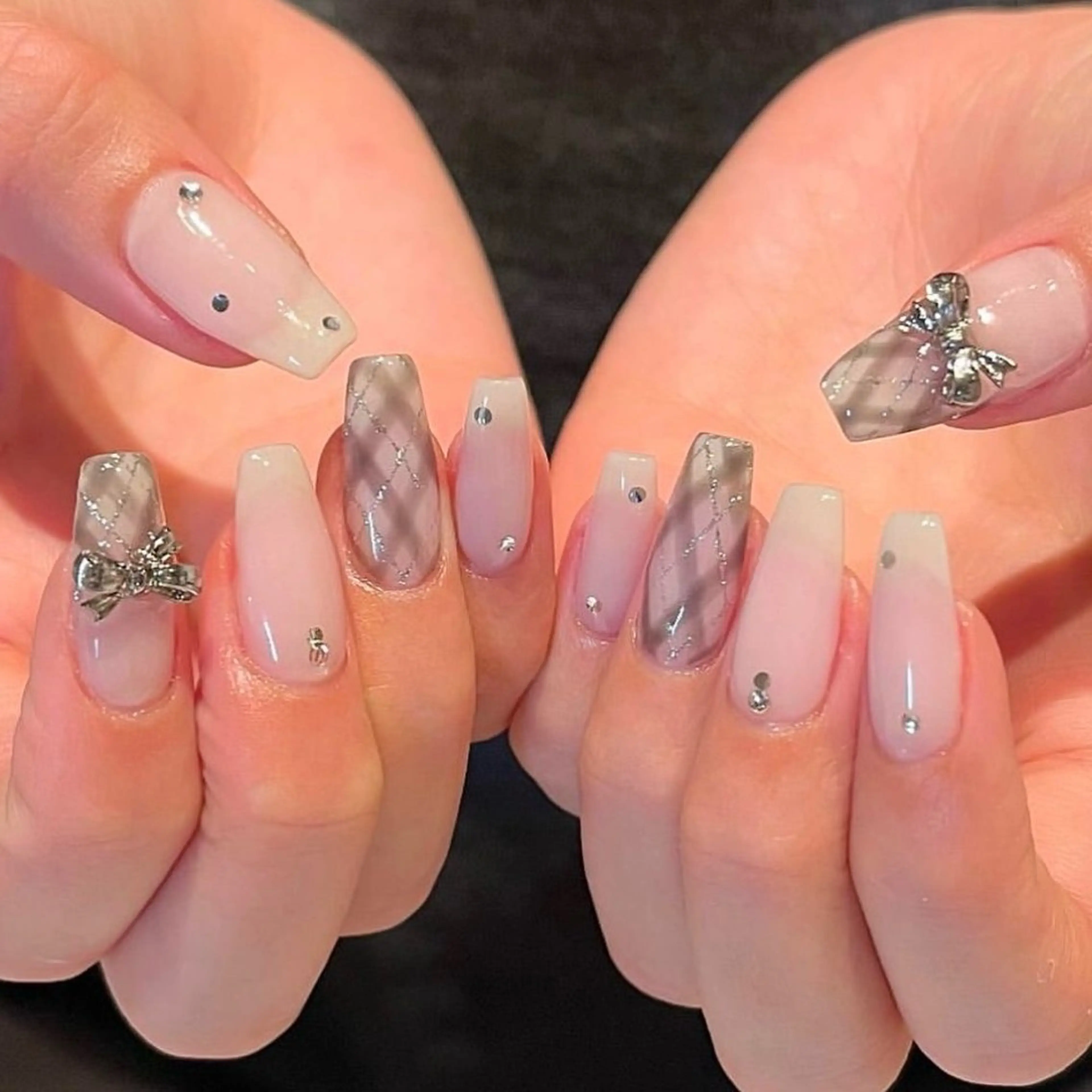 ネイル 韓国ネイル ワンホンネイル ハンドネイル ハンドケア Chang _Nailのネイルデザイン