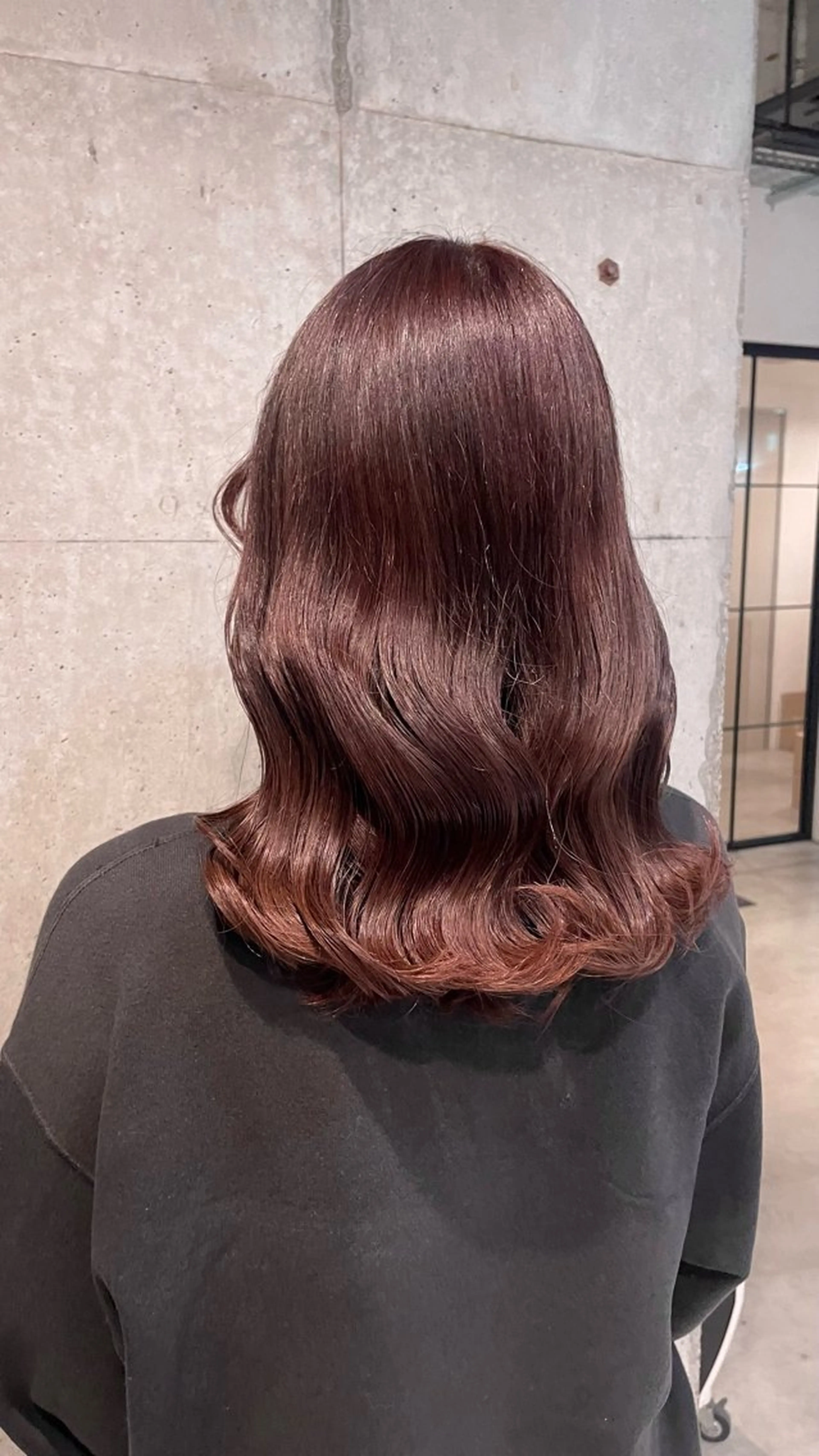 ミディアム カラー ミルクティーベージュ 新潟万代/MANA♡のヘアスタイル