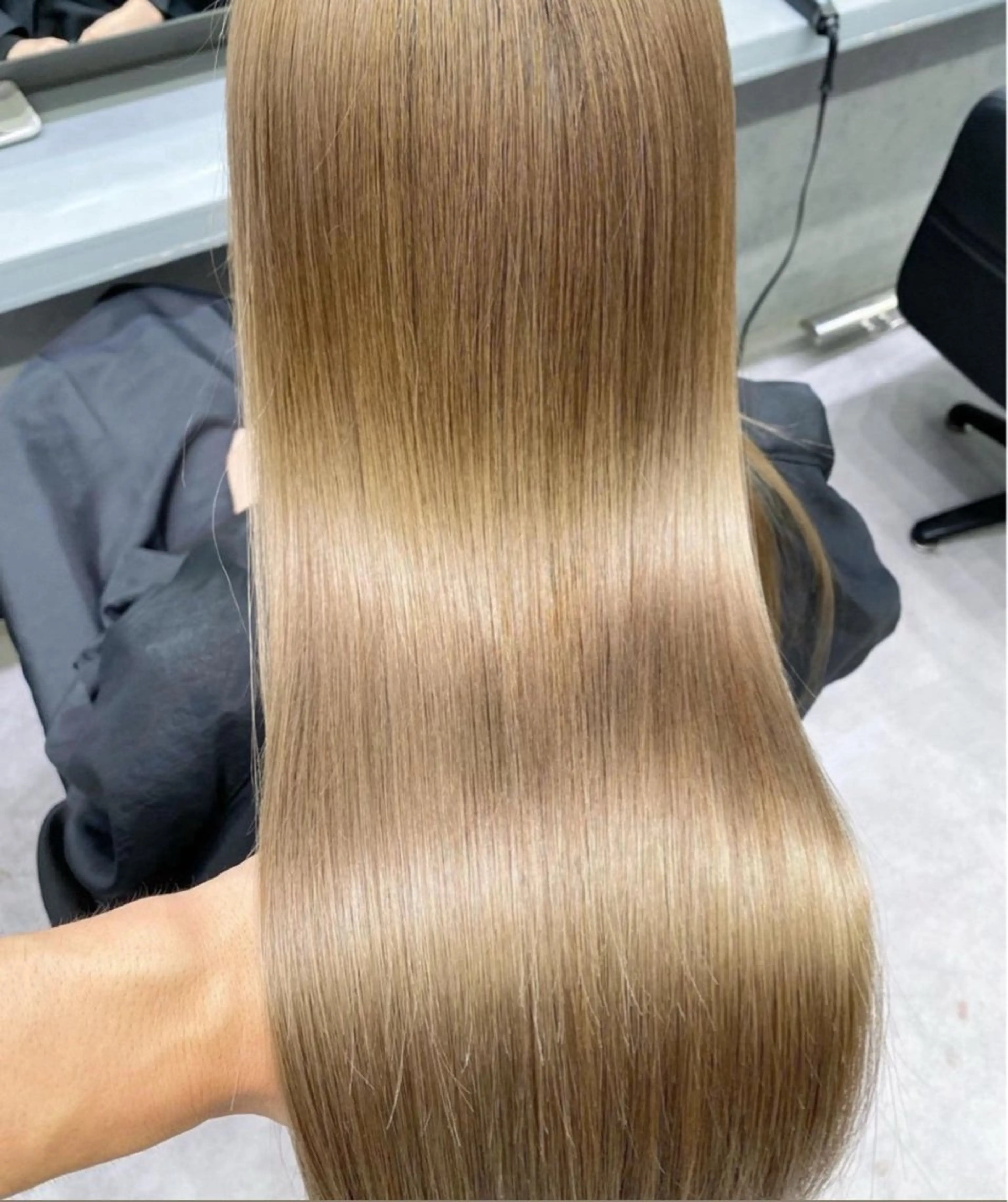ロング シールエクステ エクステ 外国人風カラー 髪質改善 韓国風ヘア カット ヘアカラー トリートメント elyts-omotesando-所属・【elyts】 𝑲𝑶𝑼𝑲𝑰のヘアスタイル