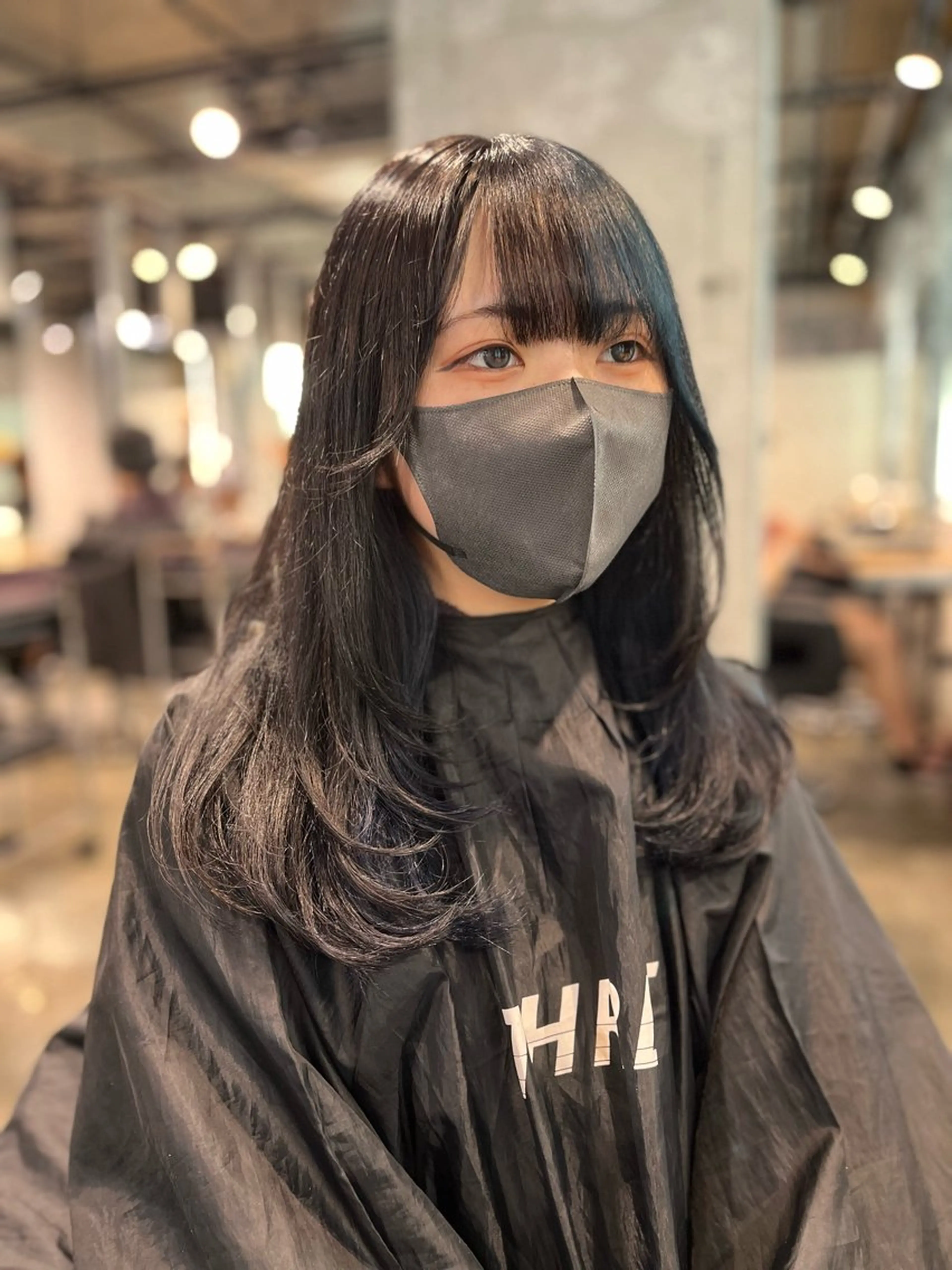 ロング カラー ハイトーンカラー 🦄レイヤーカットのヘアスタイル