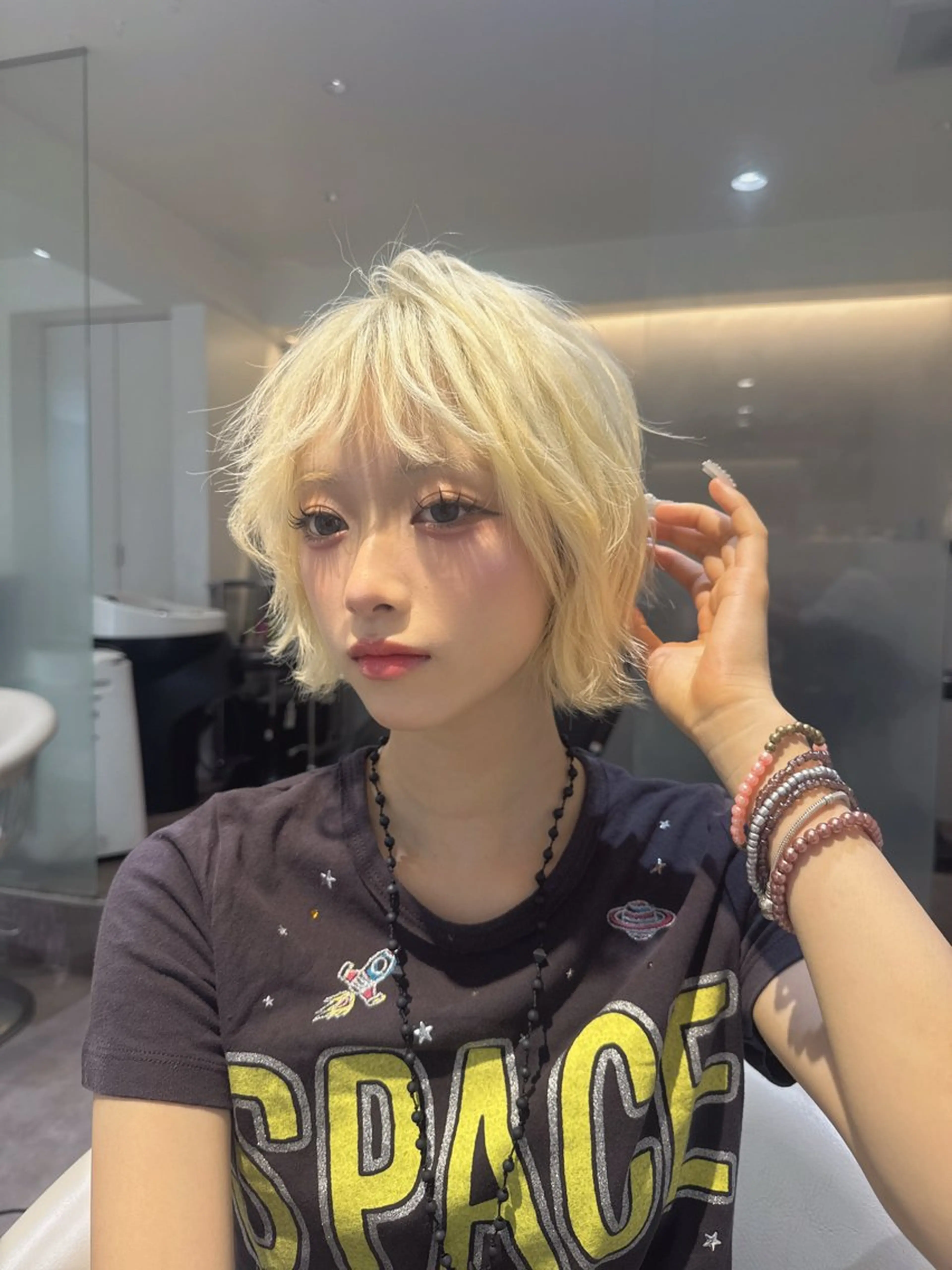 ショート カラー ベージュカラー ブリーチ ケアブリーチ 透明感カラー ダブルカラー 原宿/美髪カラー 🫧TAISEIのヘアスタイル