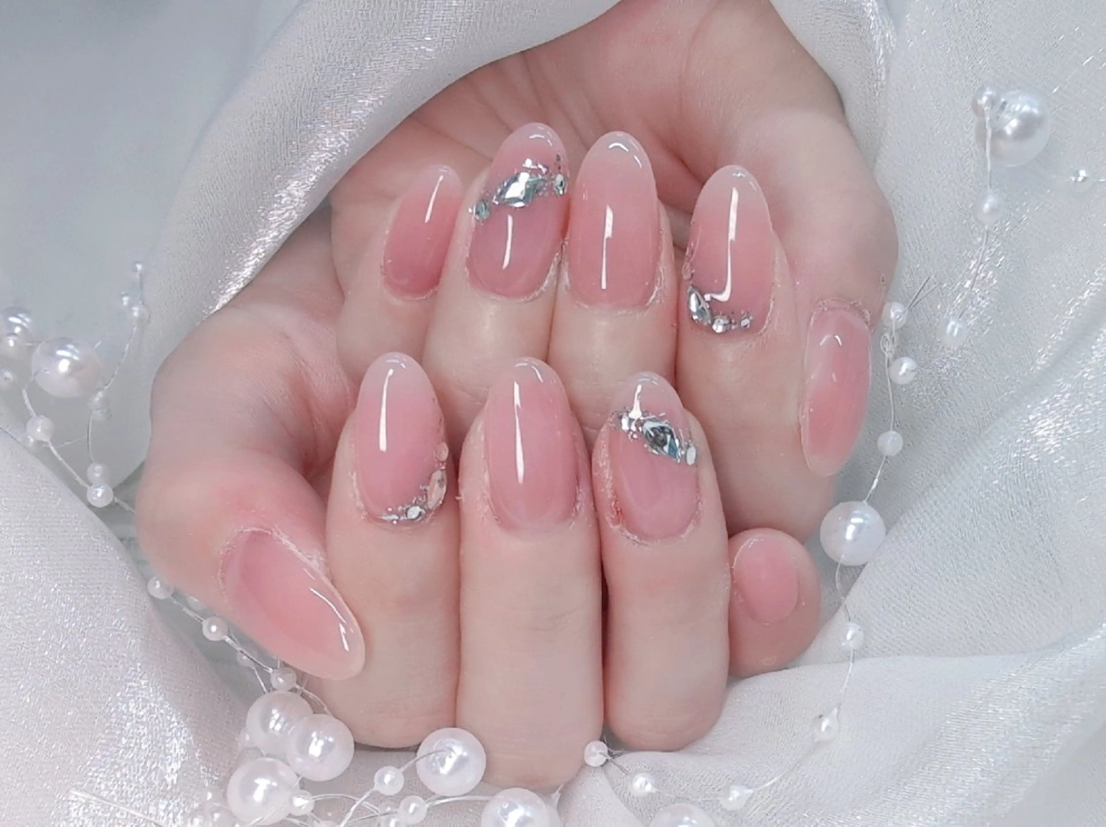 ネイル フラッシュネイル フレンチネイル キラキラネイル ラメ(グリッター) マグネットネイル Chouette Nailのネイルデザイン