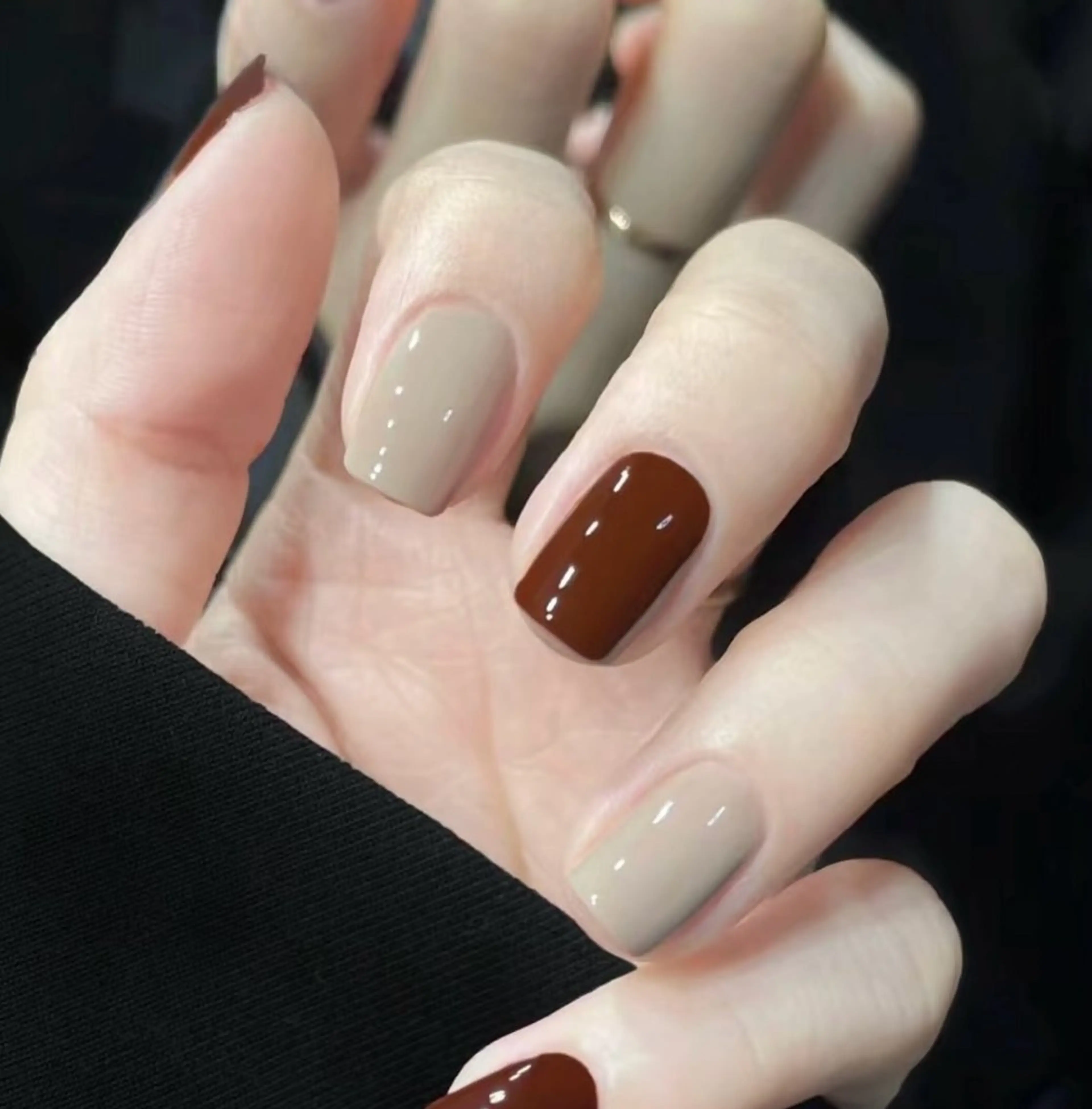 ネイル ハンドネイル ハンドケア DarkHoney 池袋店のネイルデザイン