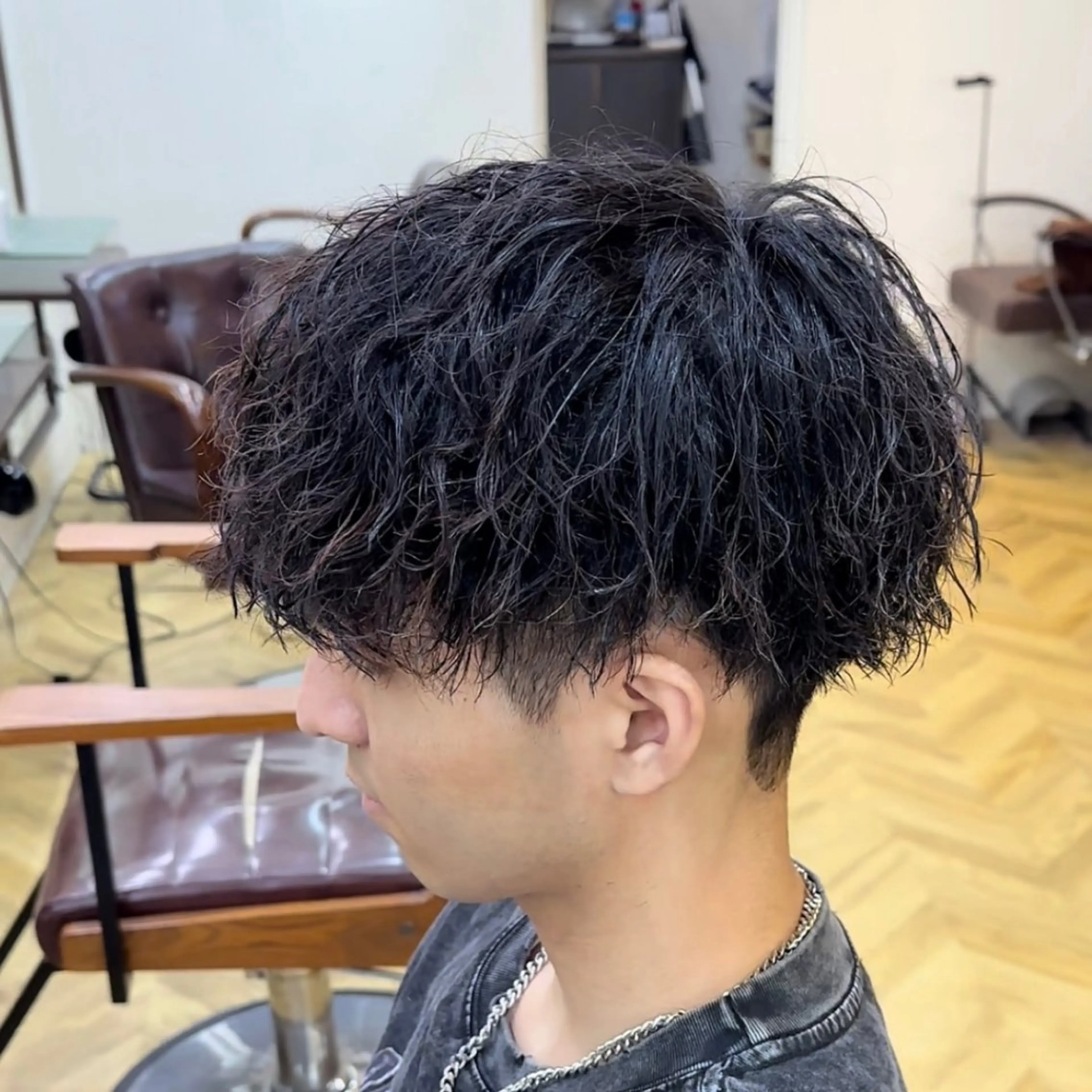ショート パーマ メンズ マッシュ カット パーマ トリートメント 楽で簡単に決まる メンズヘア💥曽我尾のヘアスタイル