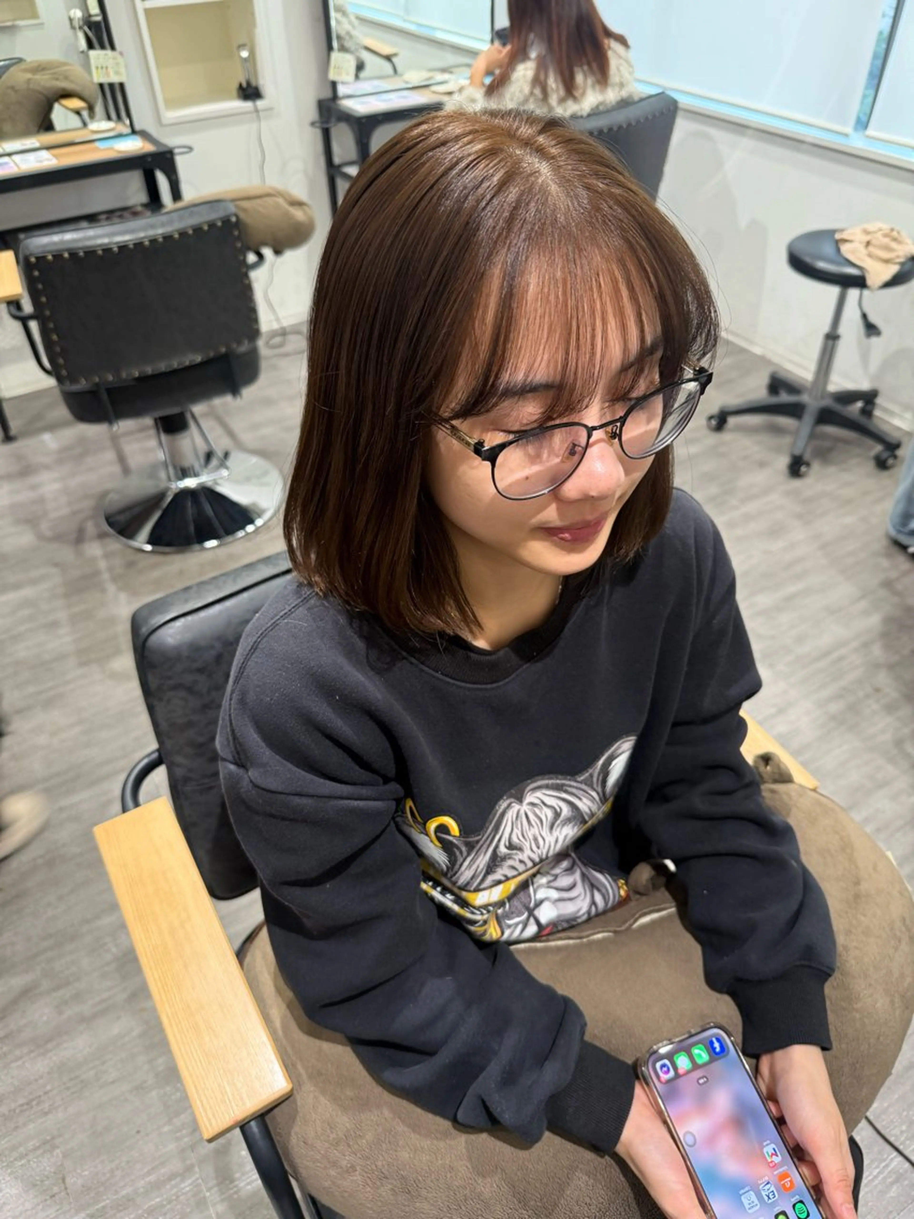 ミディアム カラー ブラウンカラー オリーブブラウン カット ヘアカラー トリートメント 艶髪レイヤー上田 紗也🇰🇷💗のヘアスタイル