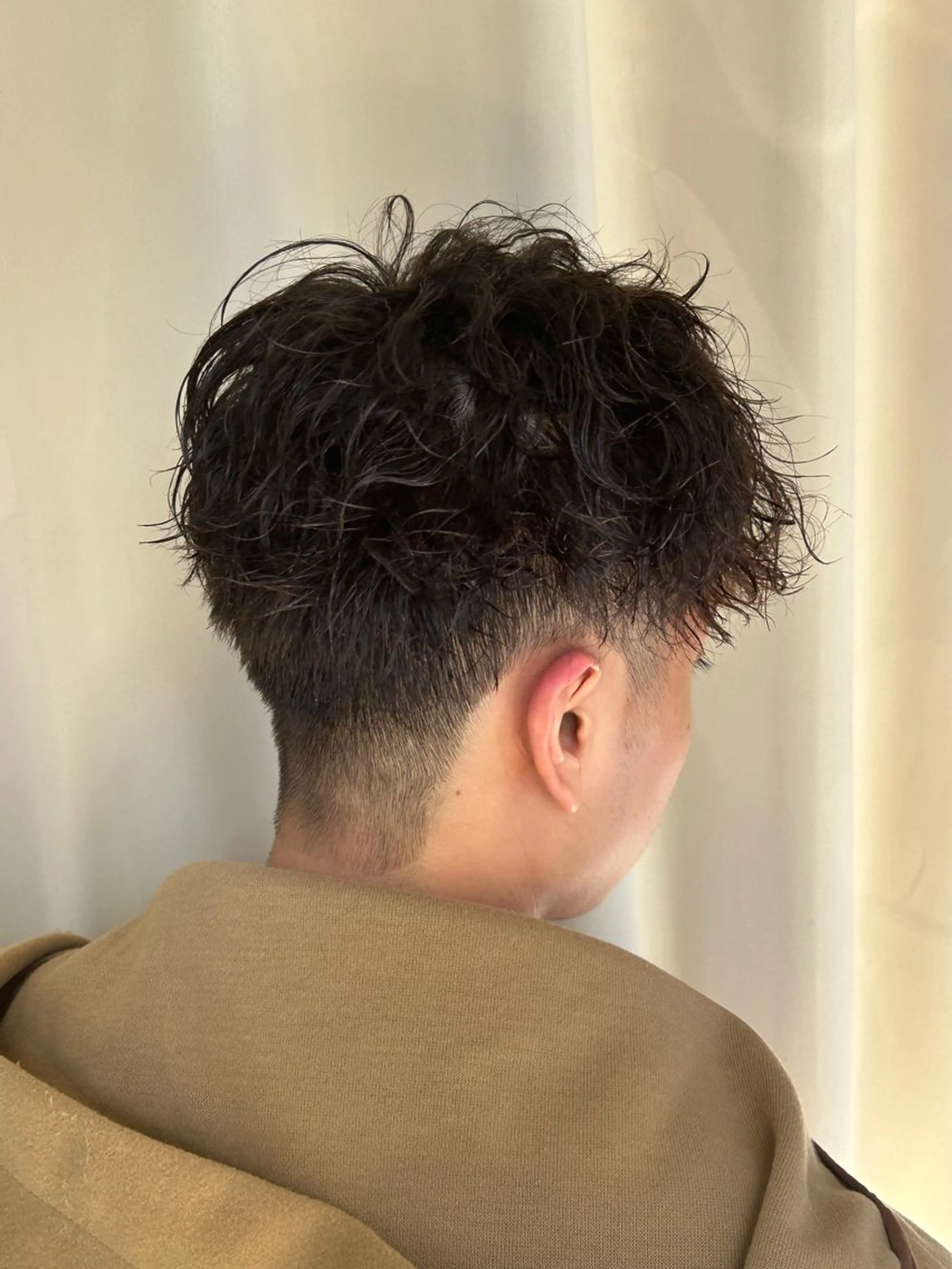 ショート パーマ メンズ ASAYA THREE(A)のヘアスタイル