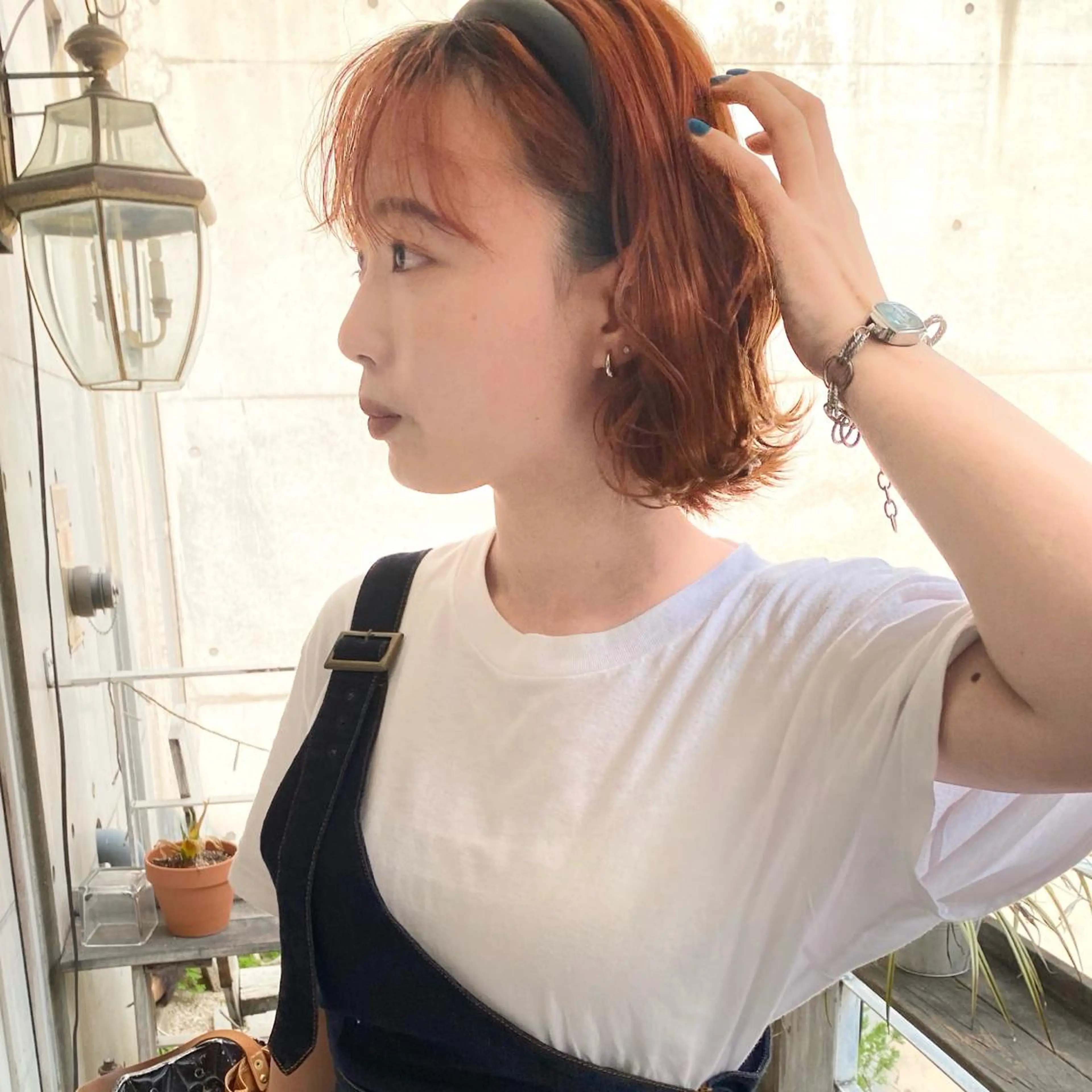 ショート カラー ハイライトカラー ハイトーンカラー オレンジ ハイライト レイヤーカット ヘアカラー トリートメント chlom所属・🌱大人ハイトーン RENのヘアスタイル