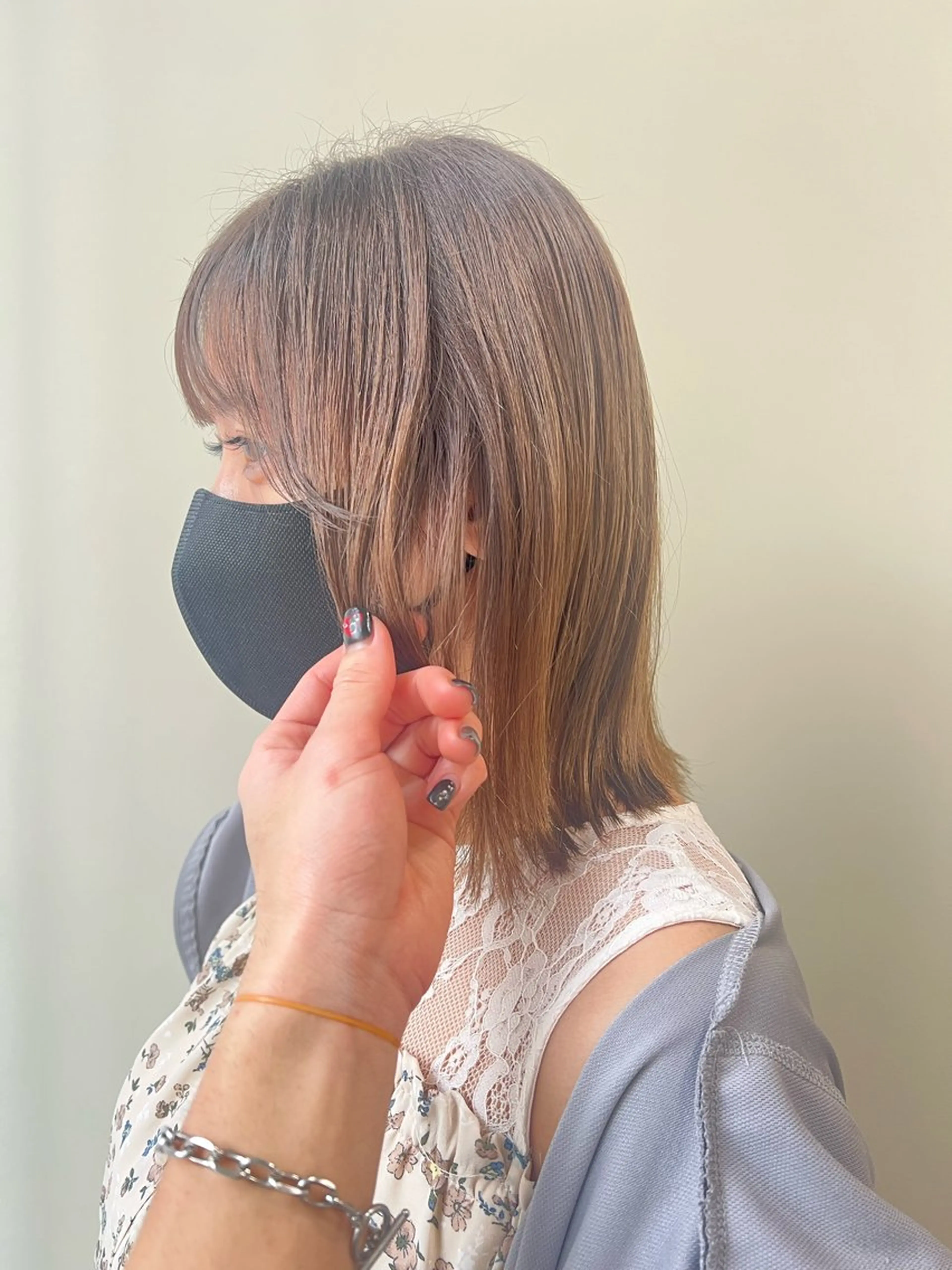 ミディアム カラー ベージュカラー ヘーゼル ヘアカラー トリートメント tom/uni /ブリーチなしカラーのヘアスタイル