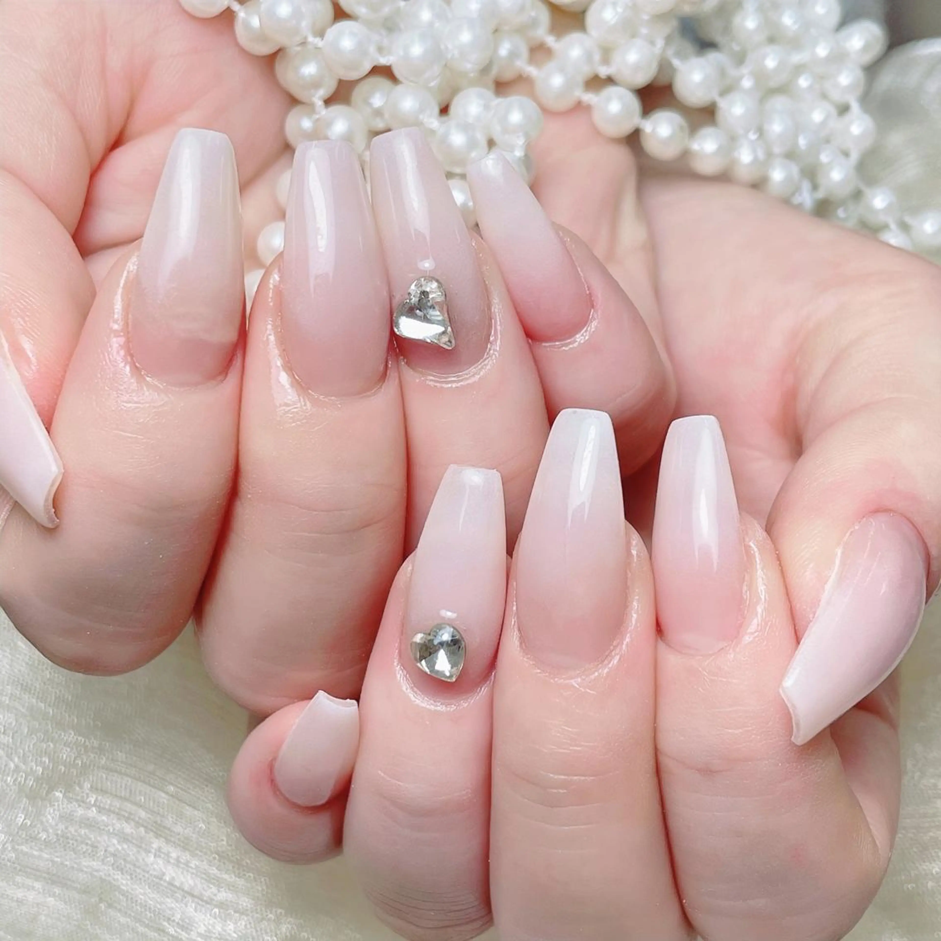 ネイル queens nailsalonのネイルデザイン