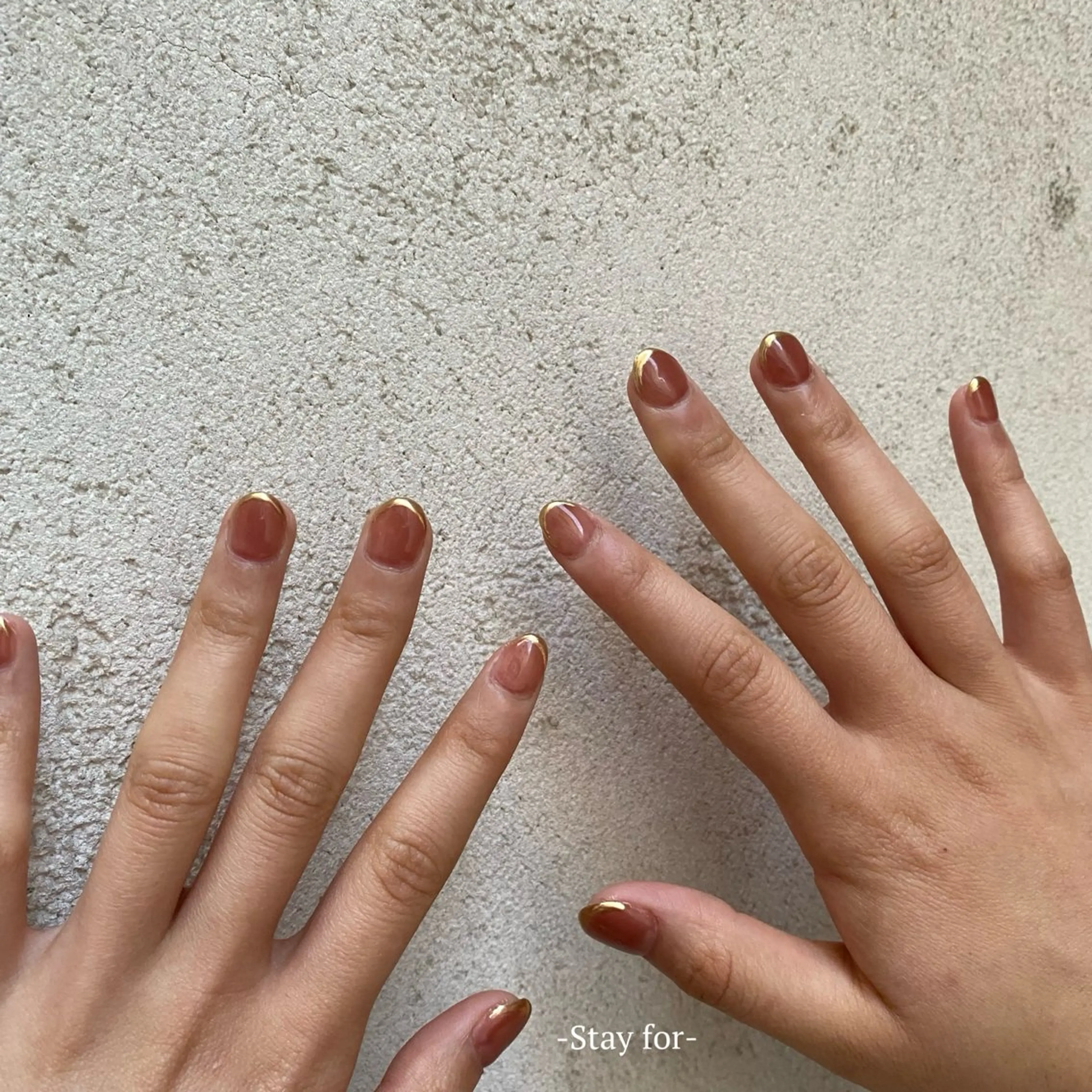 ネイル ミラーネイル ニュアンスネイル Stay for_ Sanaのネイルデザイン