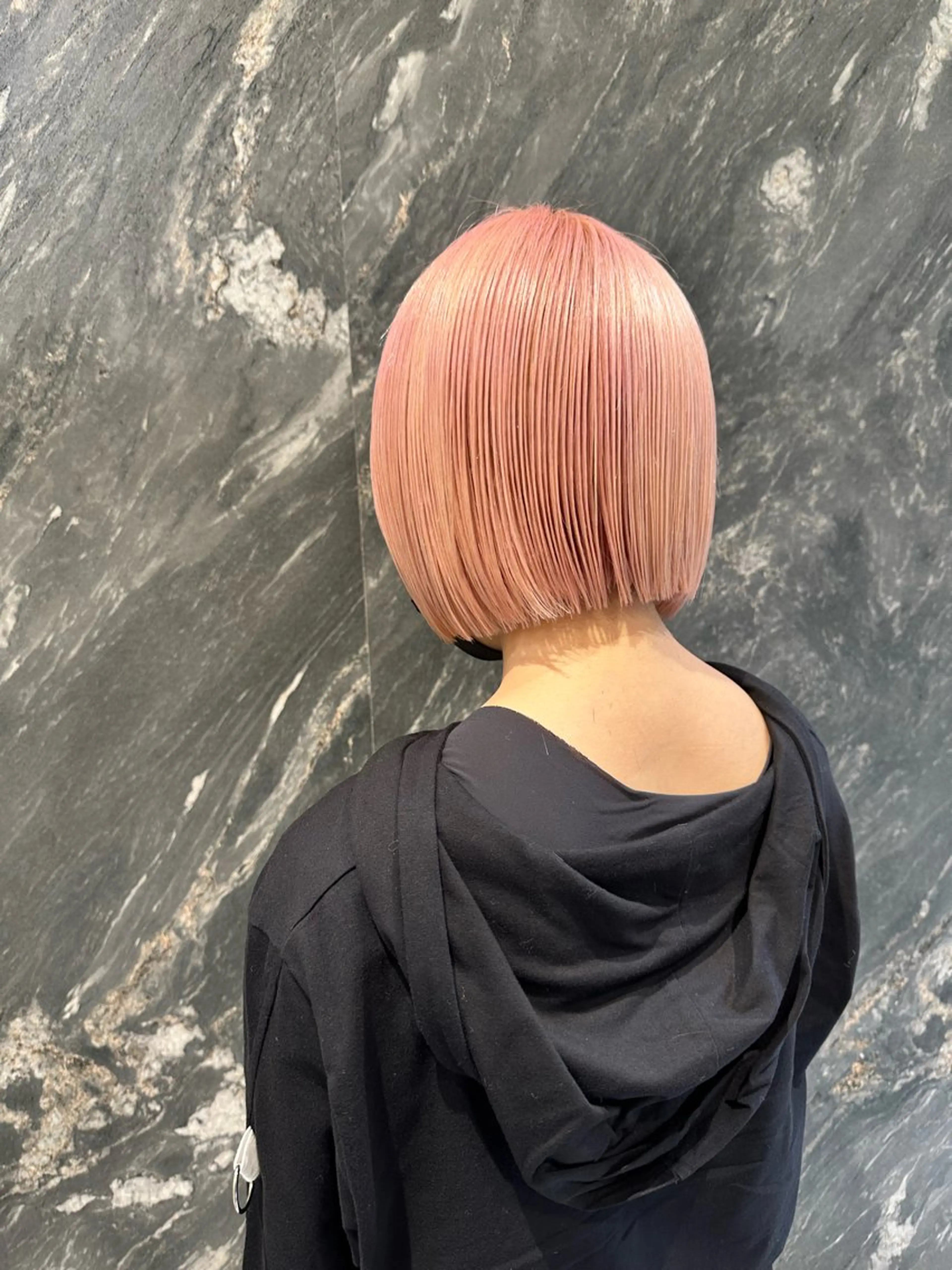 ショート カラー ピンクカラー カット ヘアカラー トリートメント 🦋レイヤーカット ミドリカワ🦋のヘアスタイル